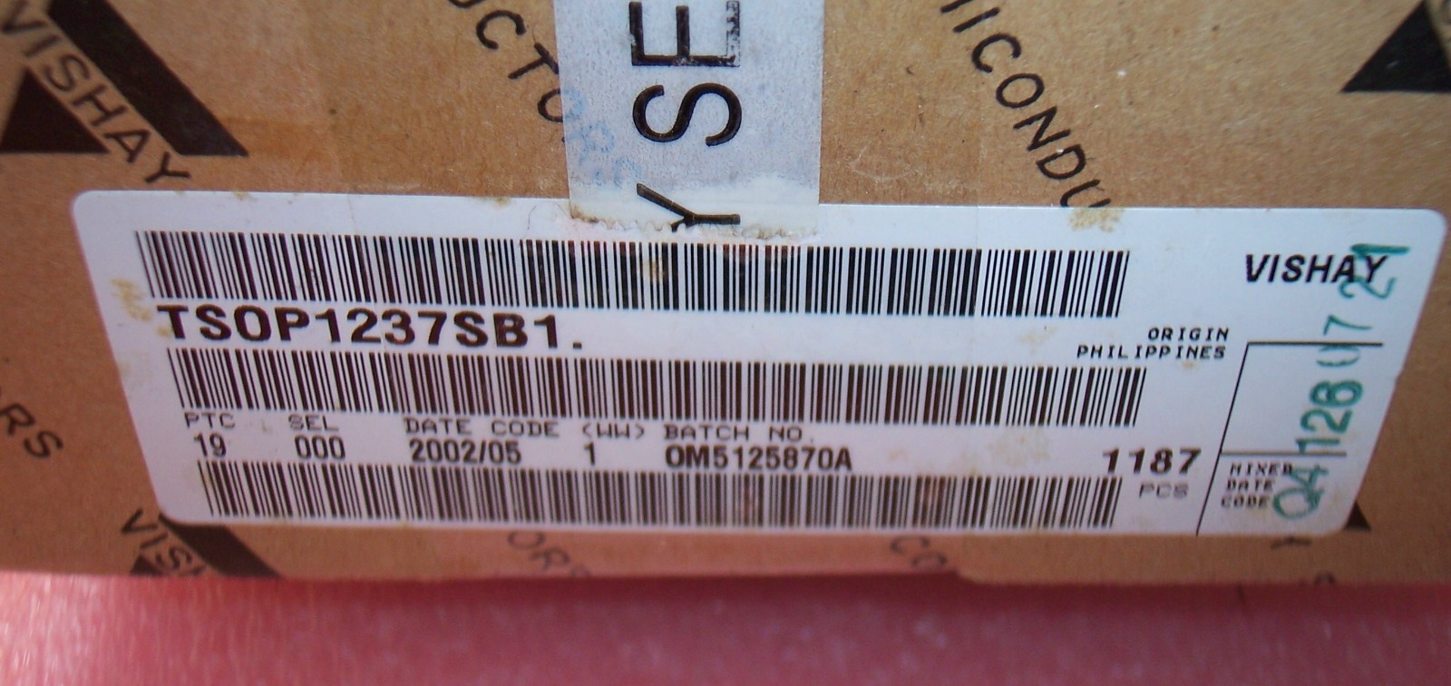 QTY (10) TSOP1237SB1 VISHAY PHOTO MODULE FOR PCM REMOTE CONTROL SYSTEMS 36.7kHz