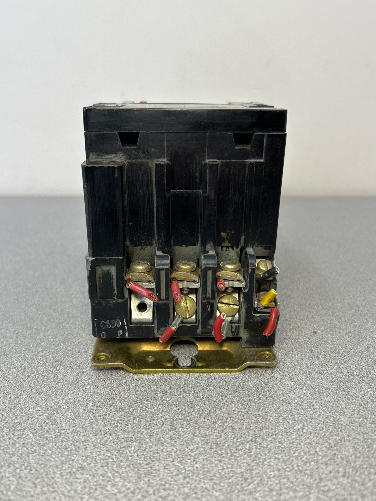 Square D 8536SBG2 Series A 3hp 600V NEMA Size 0 Motor Starter
