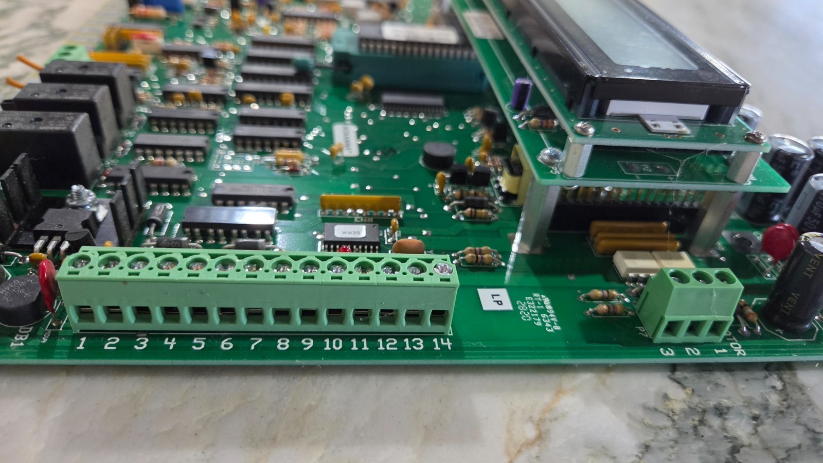 Doorking 1835-010 Board with Display and Memory Chip Included