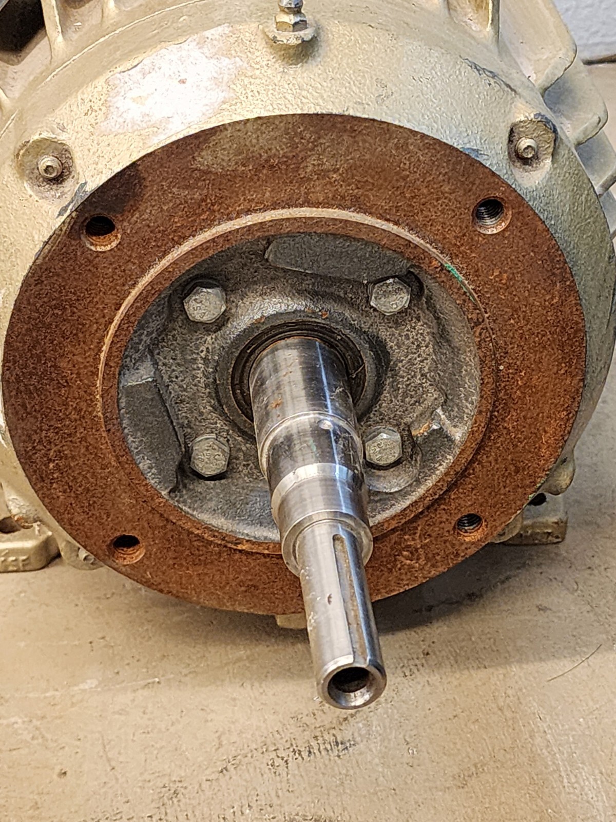 Baldor Reliance Phase General Purpose Motor 5 HP 184T Frame 208-230/460V EM3663T