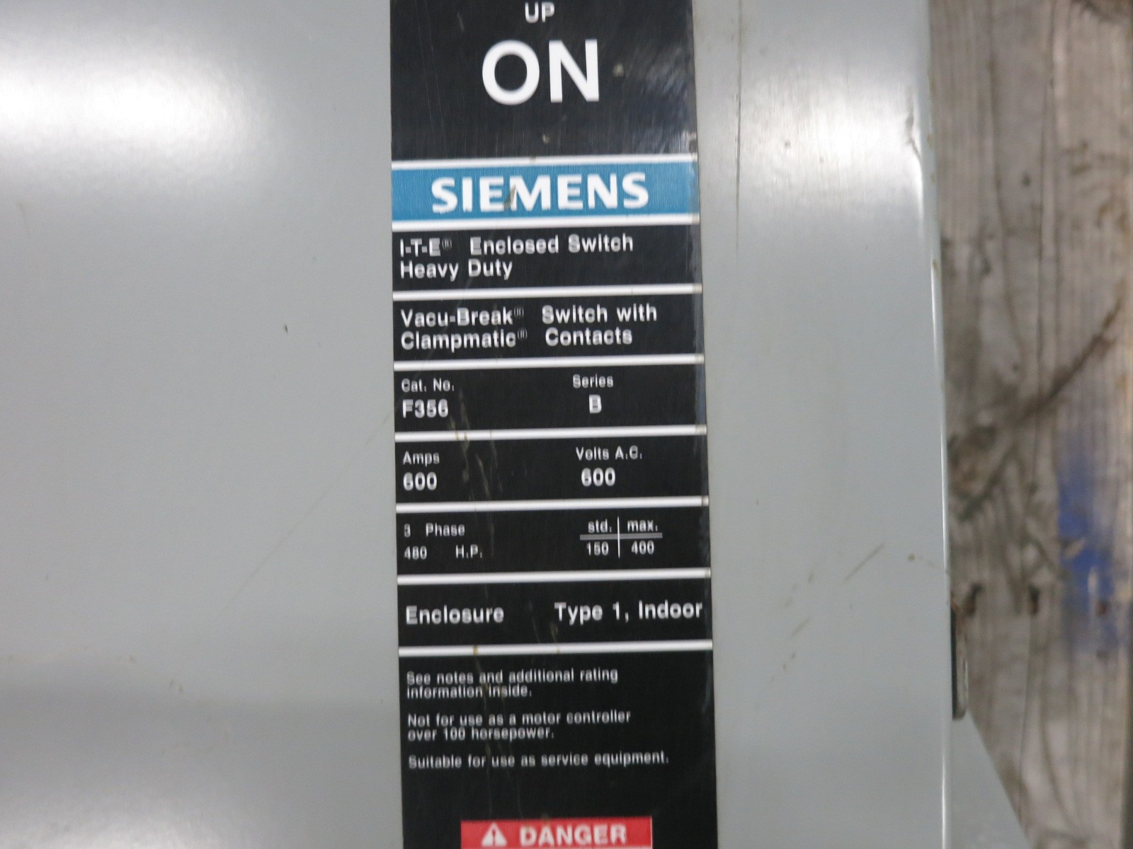 Siemens F356 600A 600V Heavy Duty Fusible Safety Switch Disconnect 600 Amp ITE