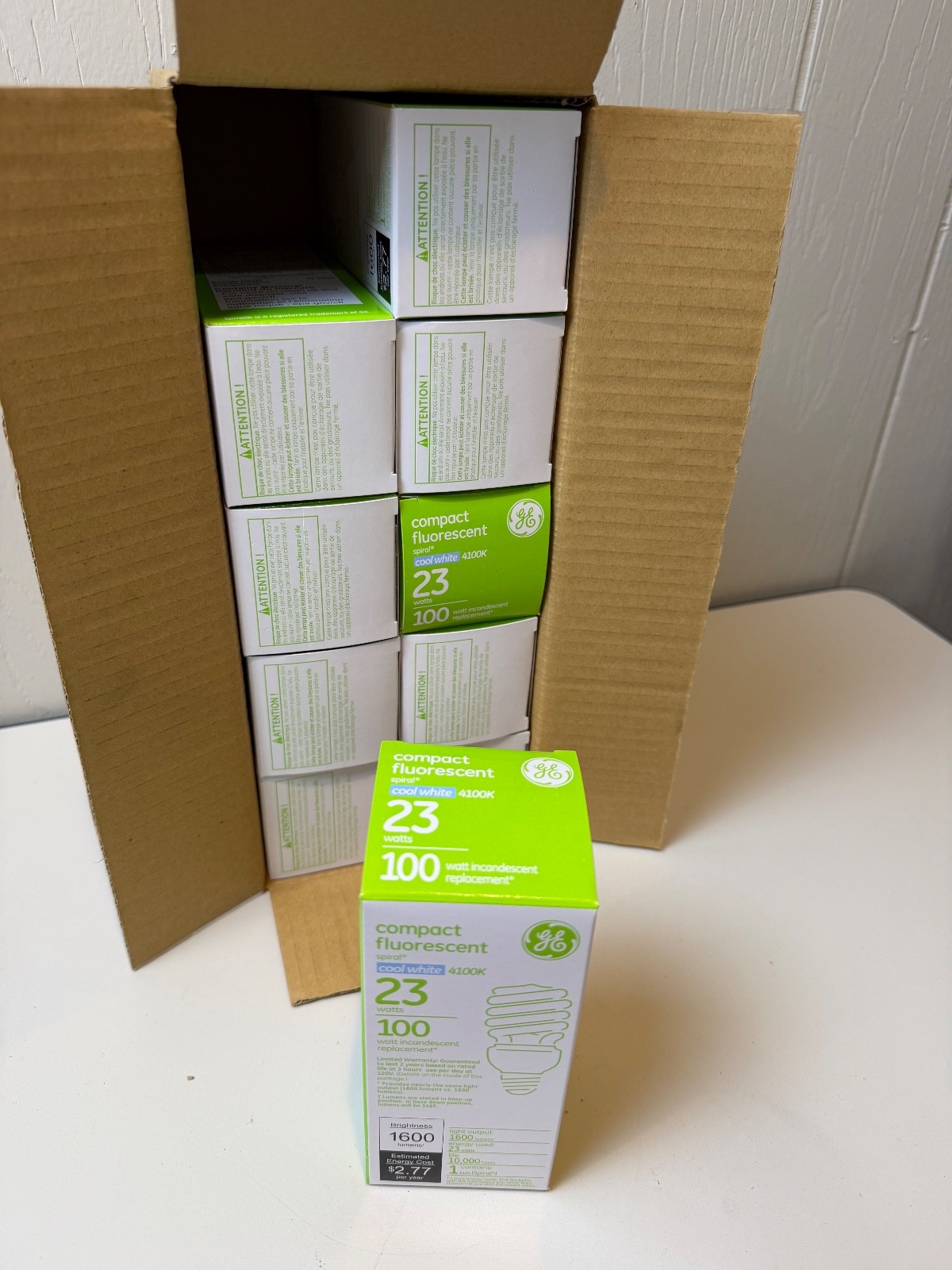 Box of 10 Compact Fluorescent CFL Spiral Cool White 4100k 23 Watt Bulbs 94546