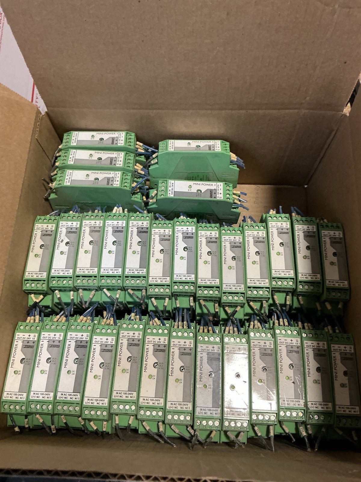 Phoenix Contact MINI-PS-100-240AC/24DC/1 Power Supply, 24Vdc Output 85-264VAC A6