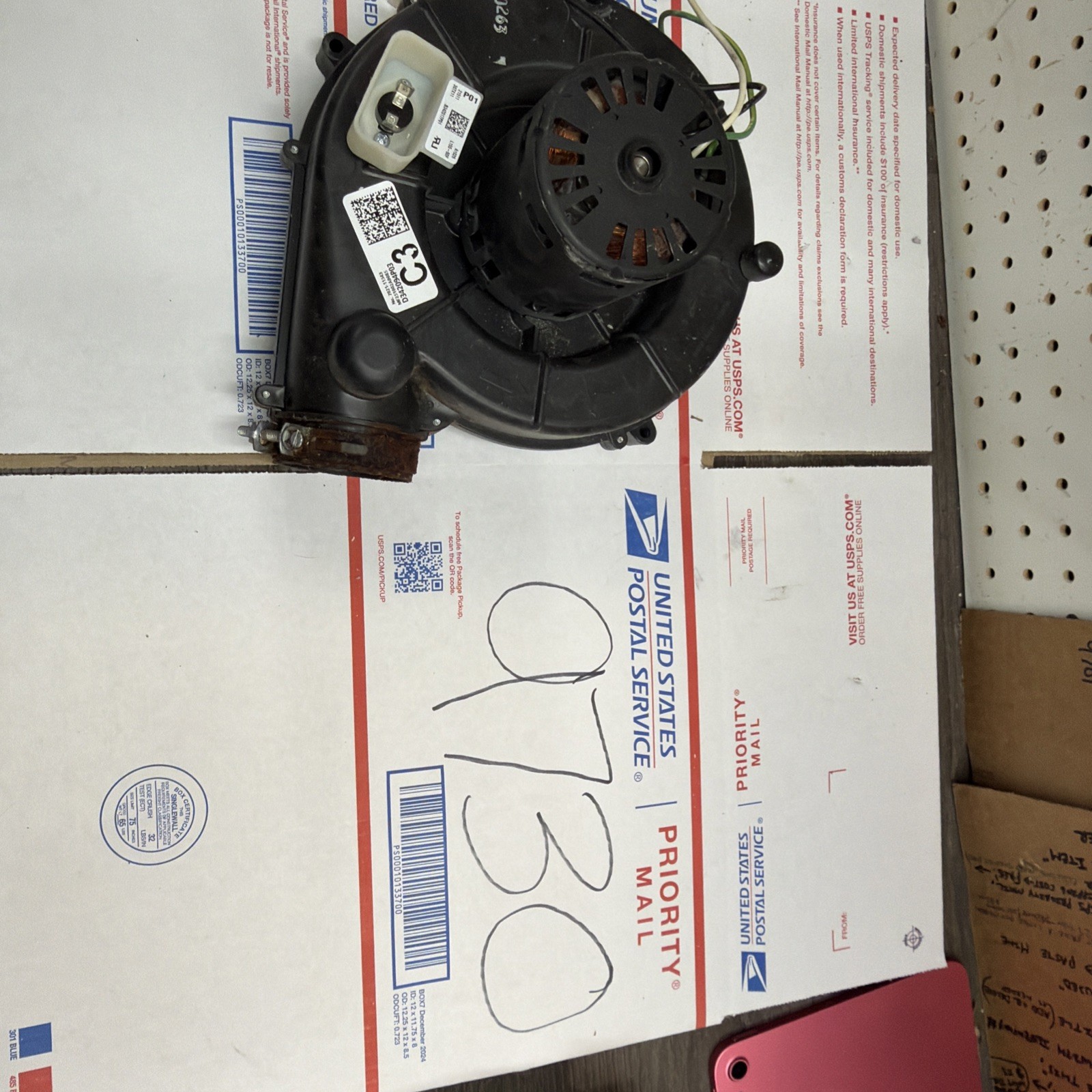 Fasco Draft Inducer Fan. P/N 702111543. Works. Free Shipping.