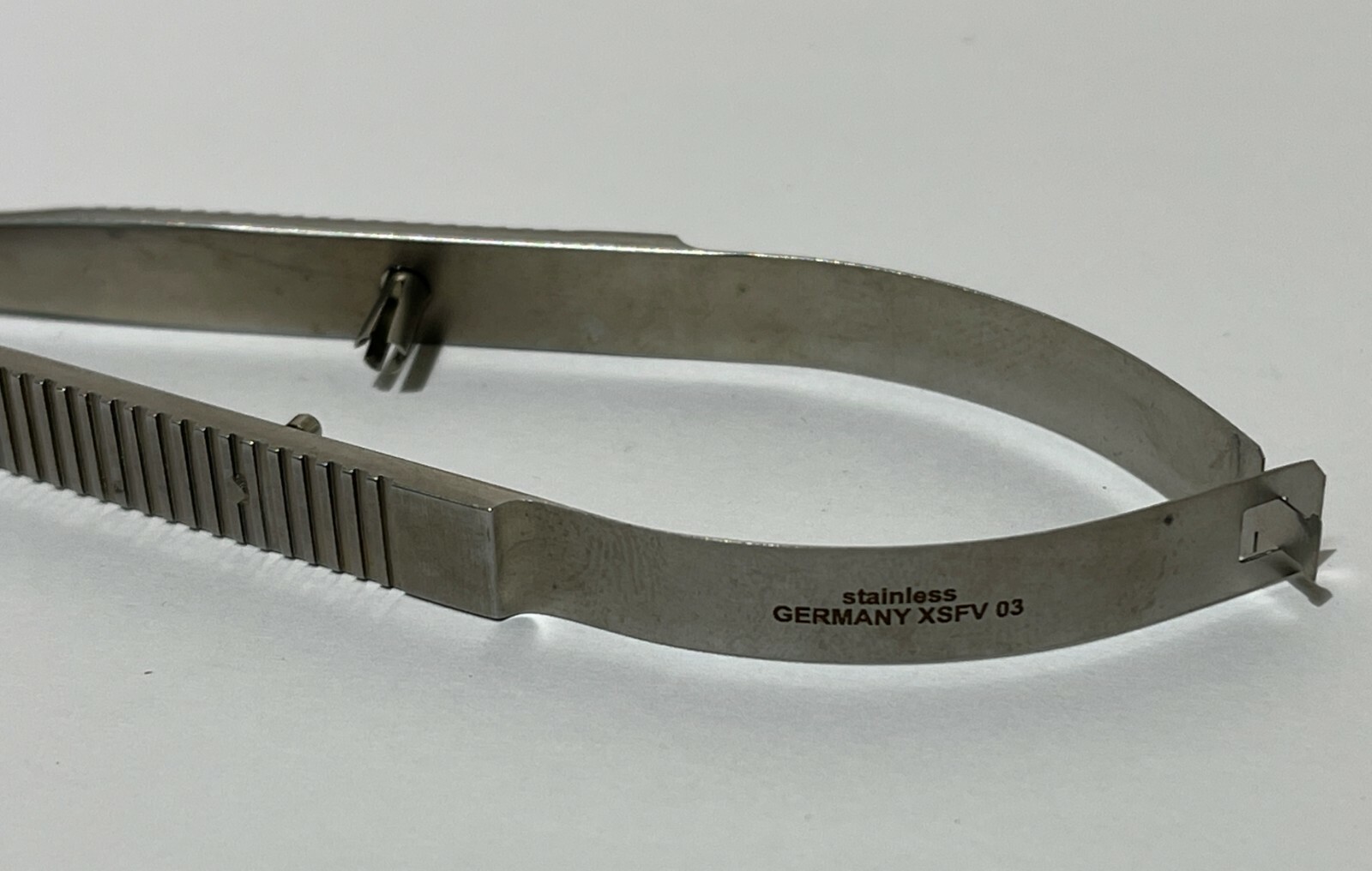 V. Mueller OP7419 Eye Needle Holder Length Straight Jaw XSFV03 OP 7419
