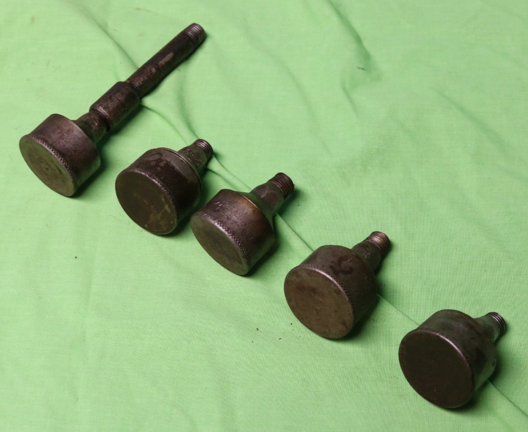 5 Vintage 1-5/8″ Threaded Grease Cups – Unmarked – 1905 Patent – Tractor