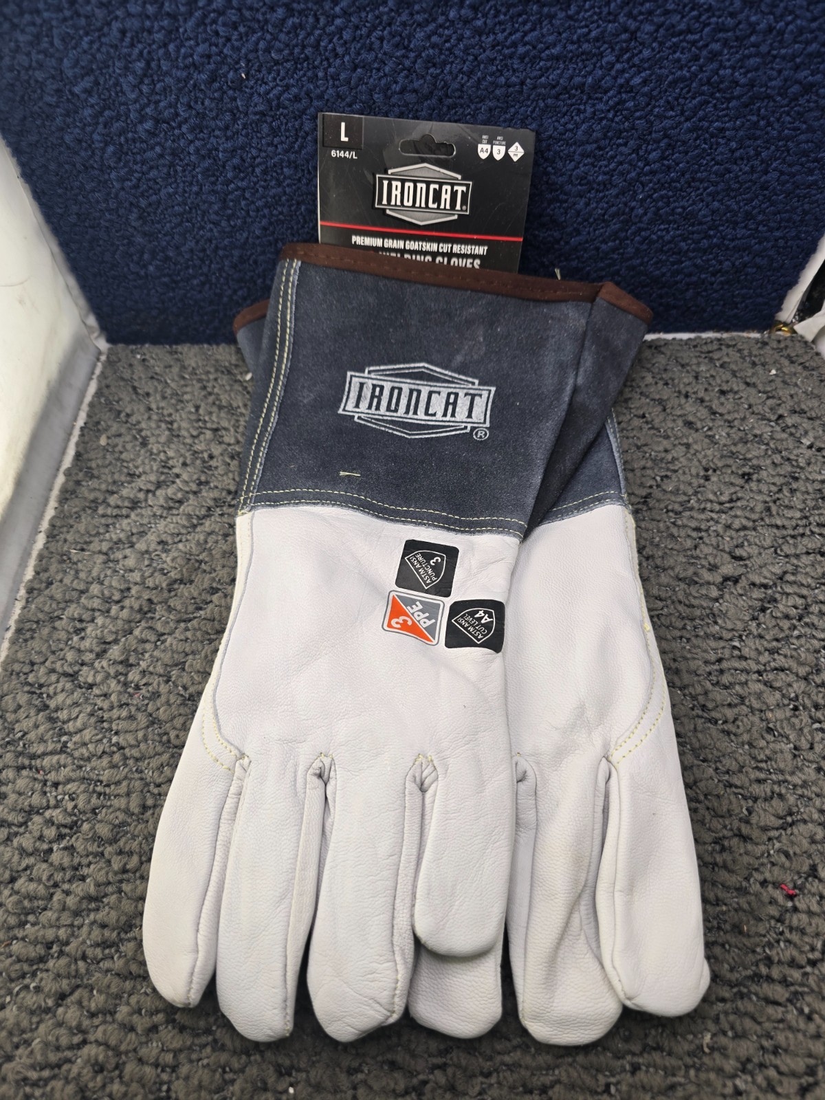 1 PAIR IRONCAT 6144 White/Black Size Large Grain Kidskin Welding Gloves 6144/L