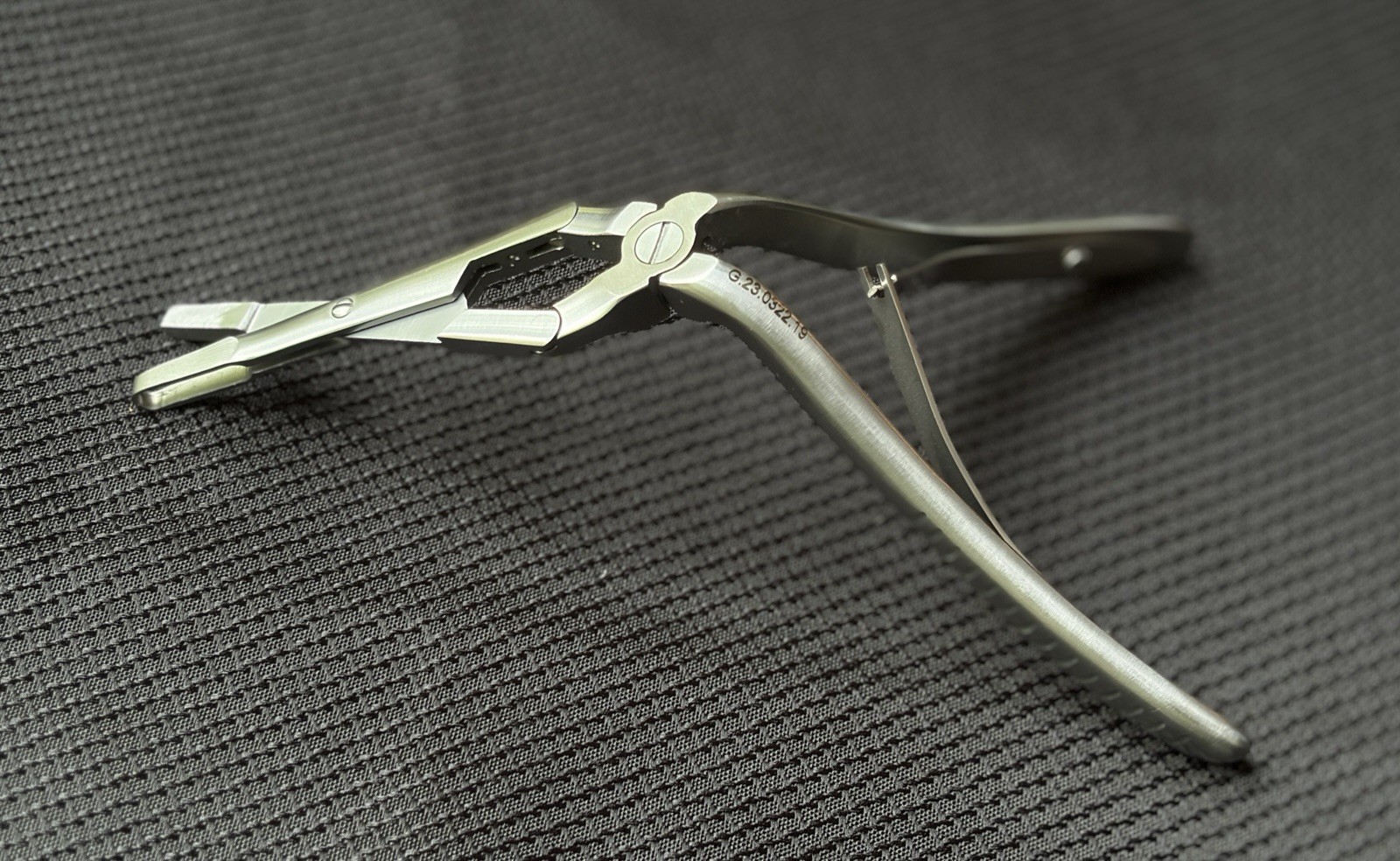 Jansen-Middleton Septum Forceps, 19cm, Thru-Cutting Double Action, 6x18mm