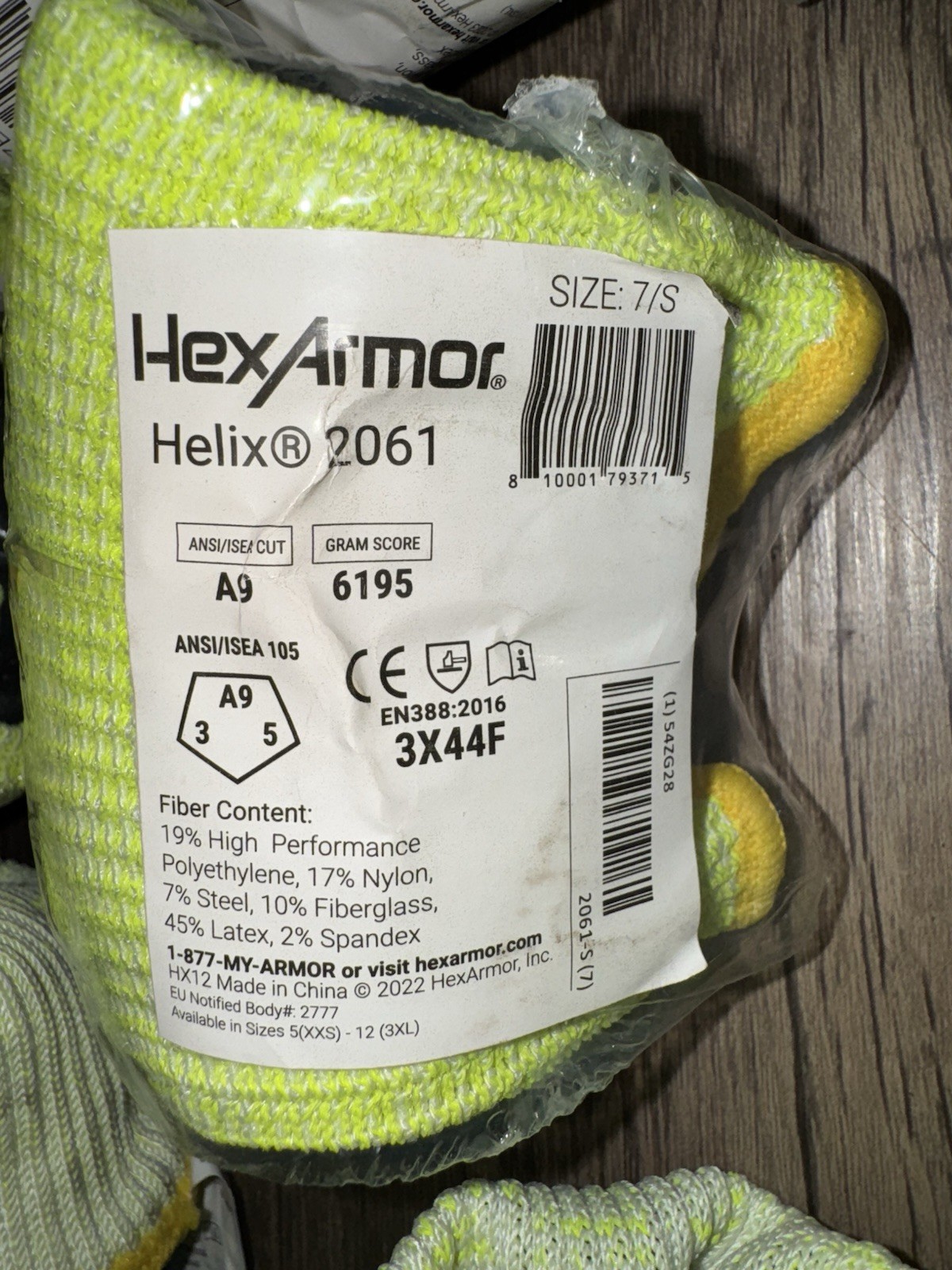 HexArmor Helix 2061 Gloves, Cut Resistant Level A9 Size Small Lot Of 12