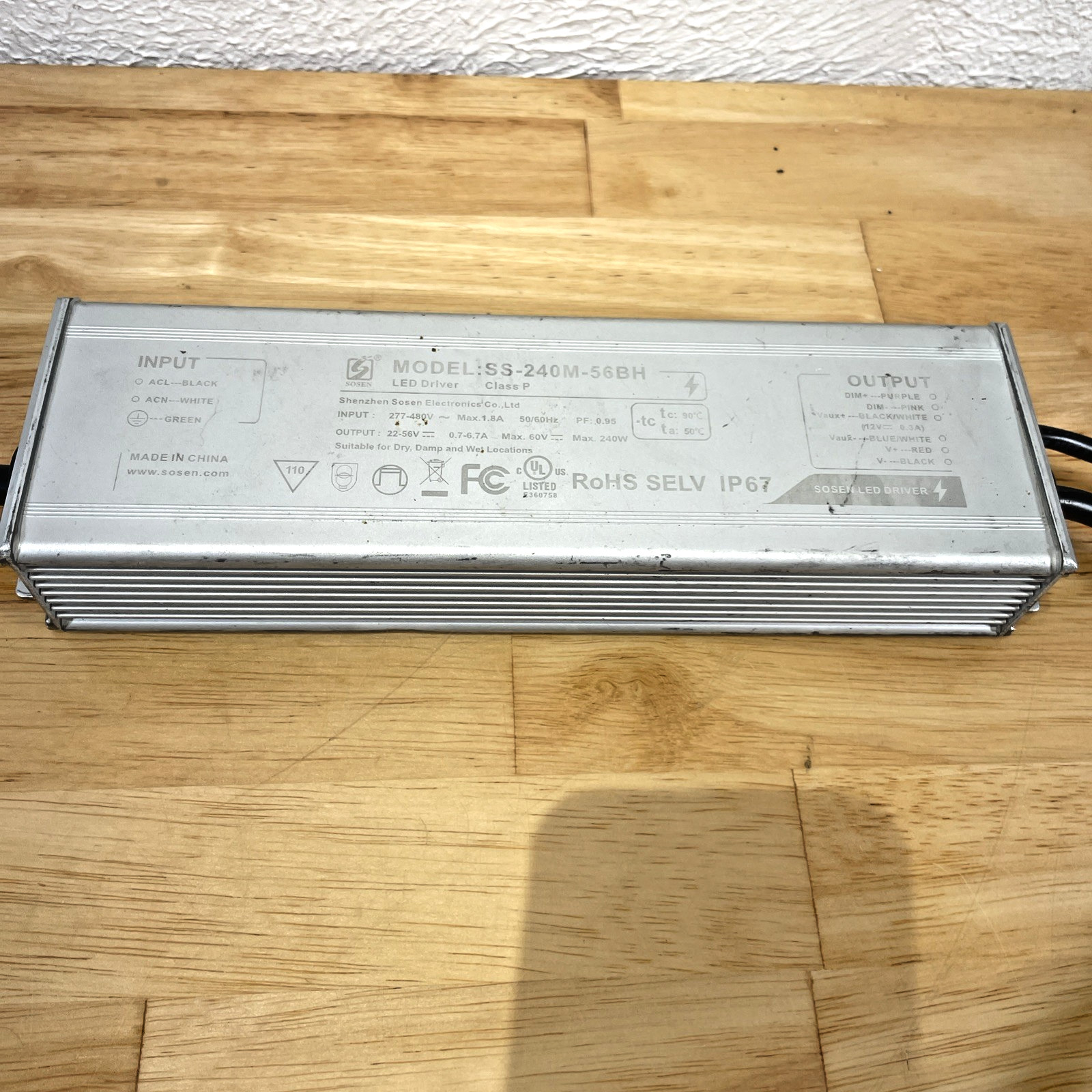 Sosen LED Driver Power Supply — 5300mA Model: SS-240M-56BH, Input 277-480V
