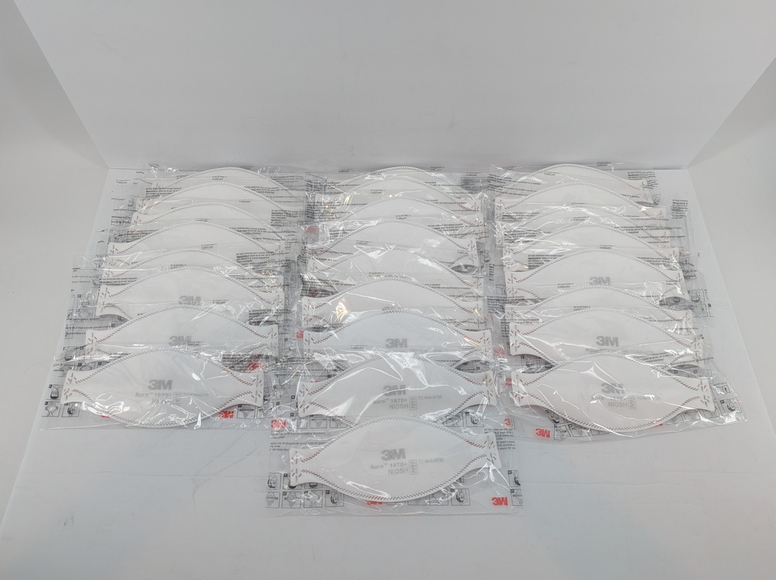 Lot of 25 | 3M 1870+ Aura N95 NIOSH Respirator & Face Masks EXP 8/26 | Brand New