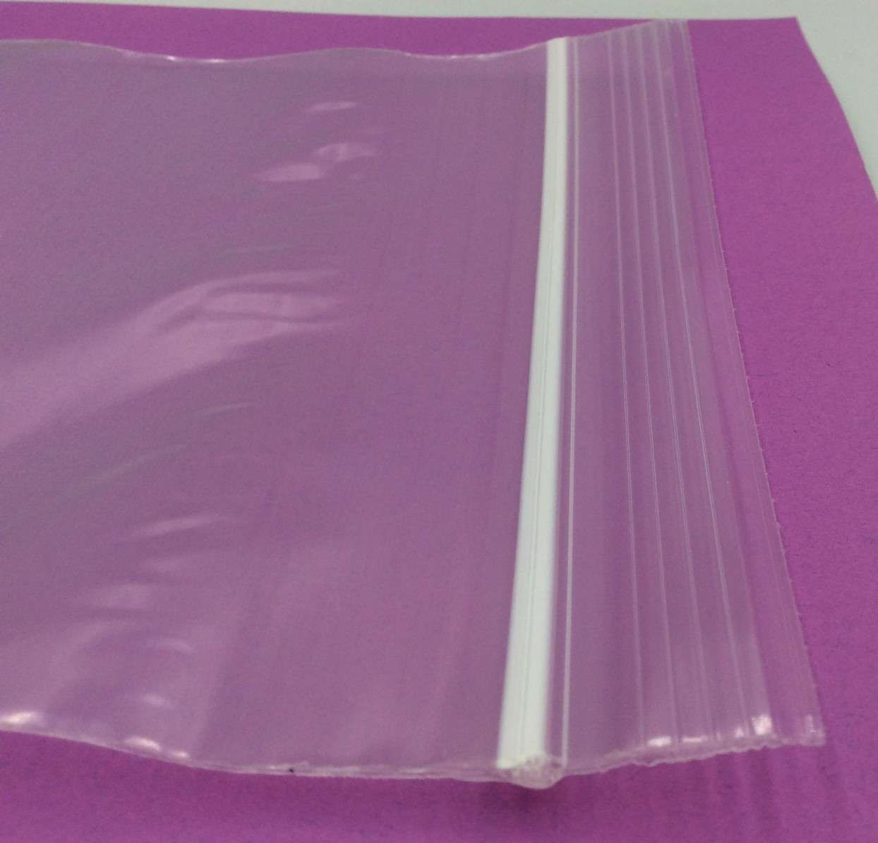 Clear Reclosable Poly Zip Seal Lock Top Bags 6″ x 8″ 4 Mil, CASE OF 1000 BAGS