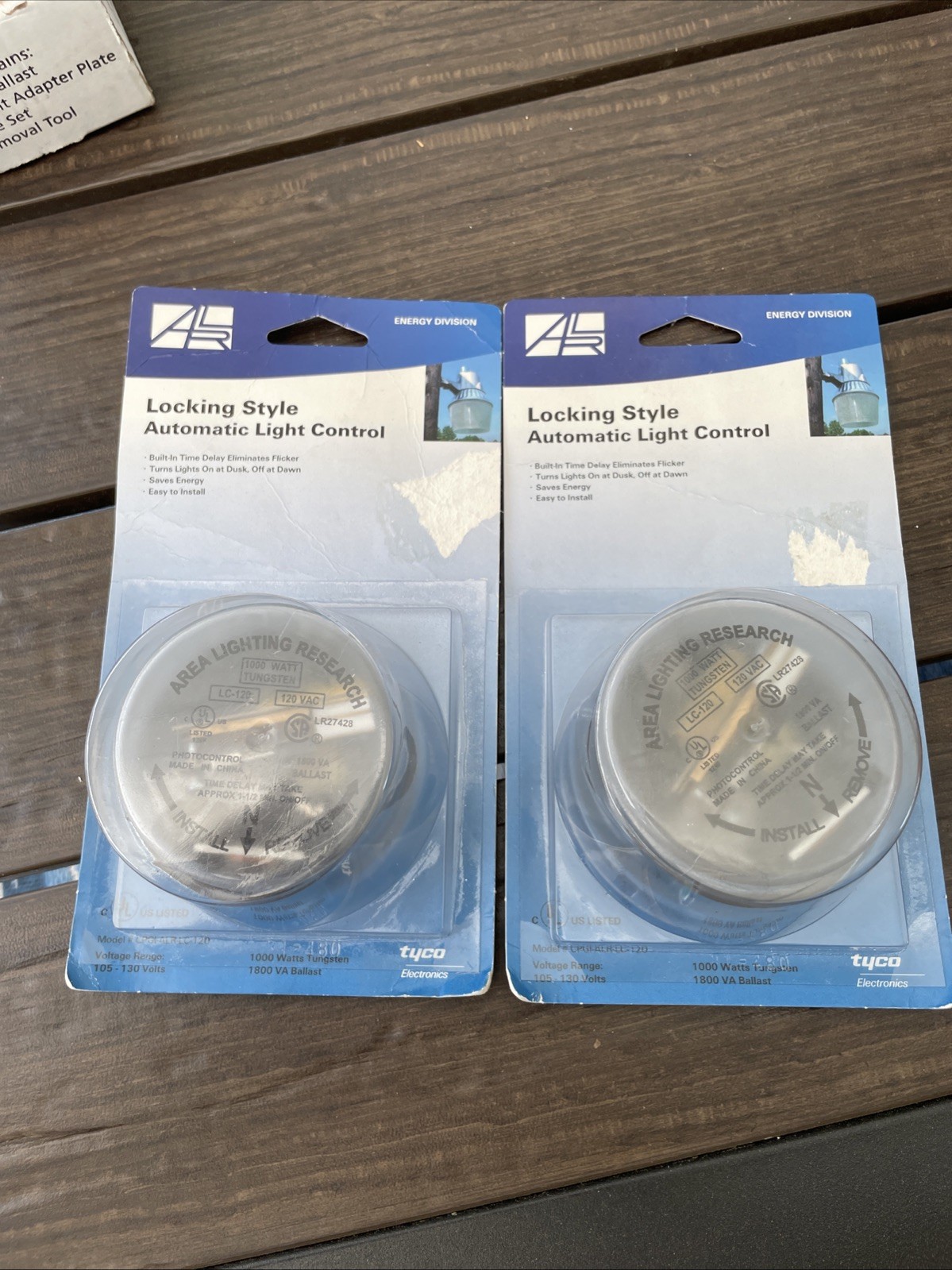 Tyco ALR Automatic Light Control, Outdoor Locking Style CPGIALRLC-120 Set Of 2