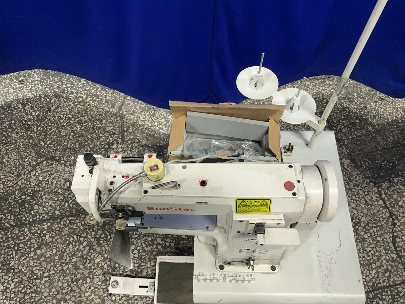 SUNSTAR SEWING MACHINE KM-380BL