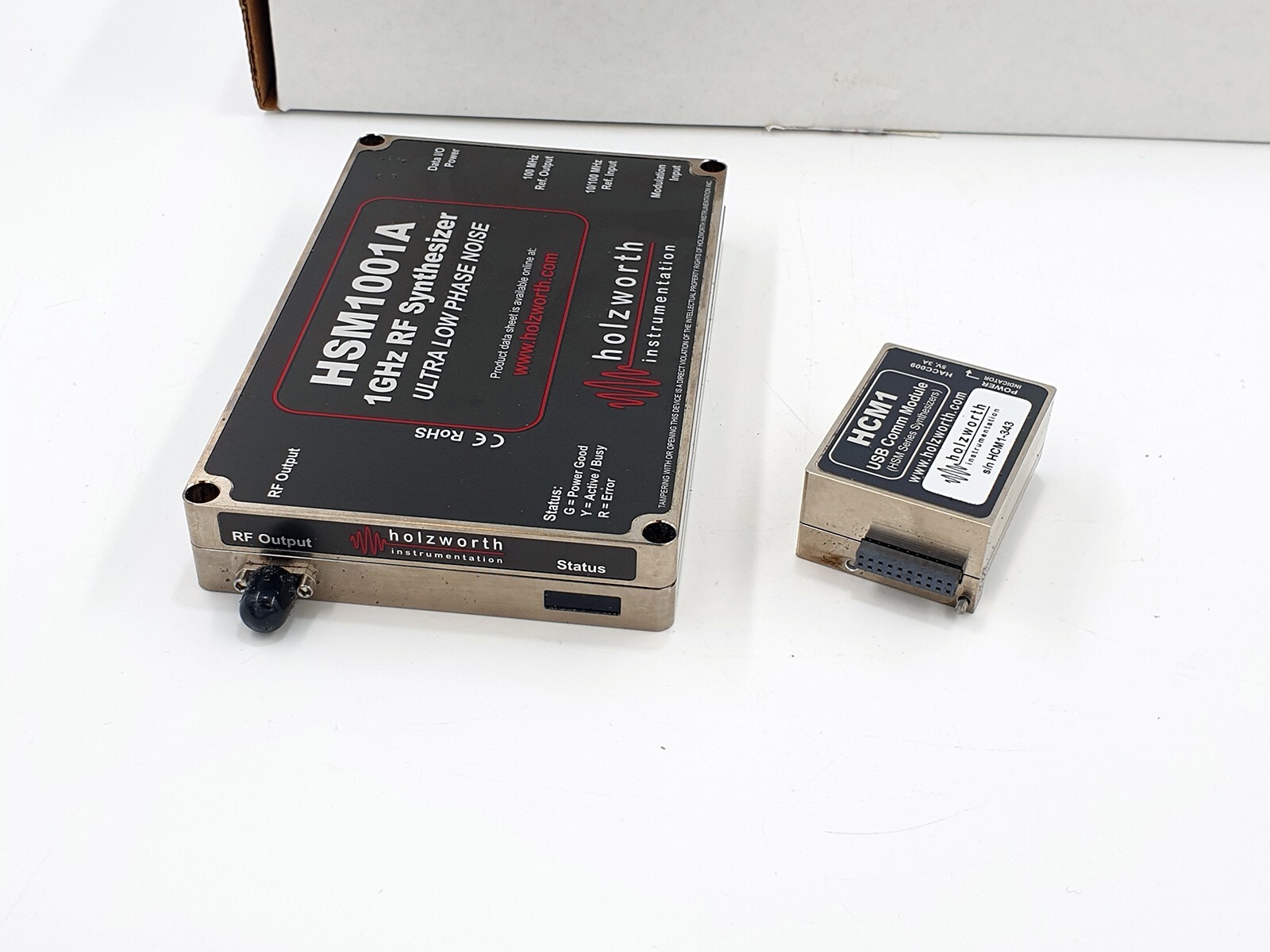holzworth HSM1001A RF Synthesizer + HCM1 USB ULTRA LOW PHASE NOISE