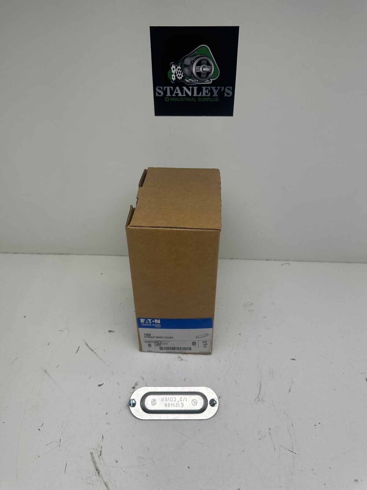 Eaton 150 1/2″ Conduit Body Covers New box of 34