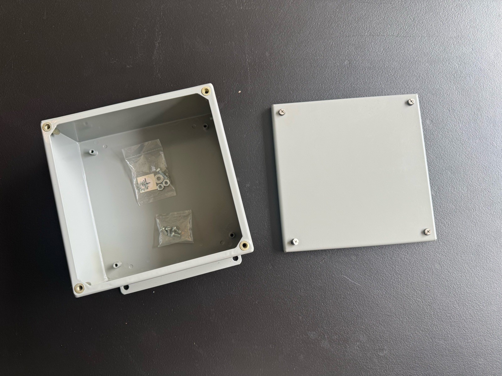 Saginaw SCE-808SC NEMA Type 12,4 Enclosure