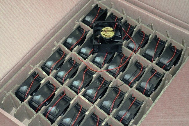 ADDA AD0824XB-F71DS (3x3x1.5 inch) 24V 650mA