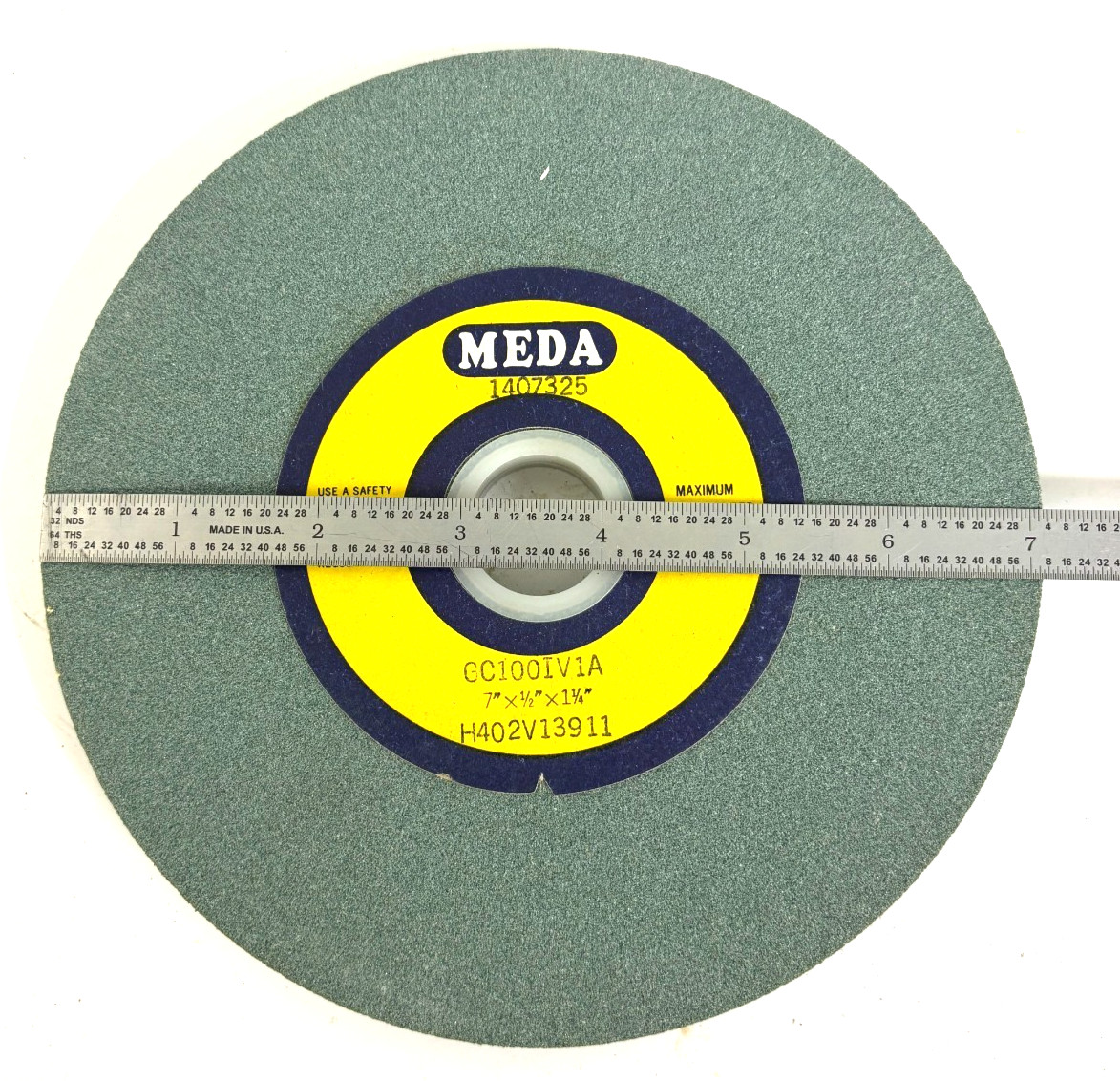 7 X 1/2 X 1-1/4 100 GRIT GREEN SILICON CARBIDE TYPE 1 GRINDING WHEEL GC100I MEDA