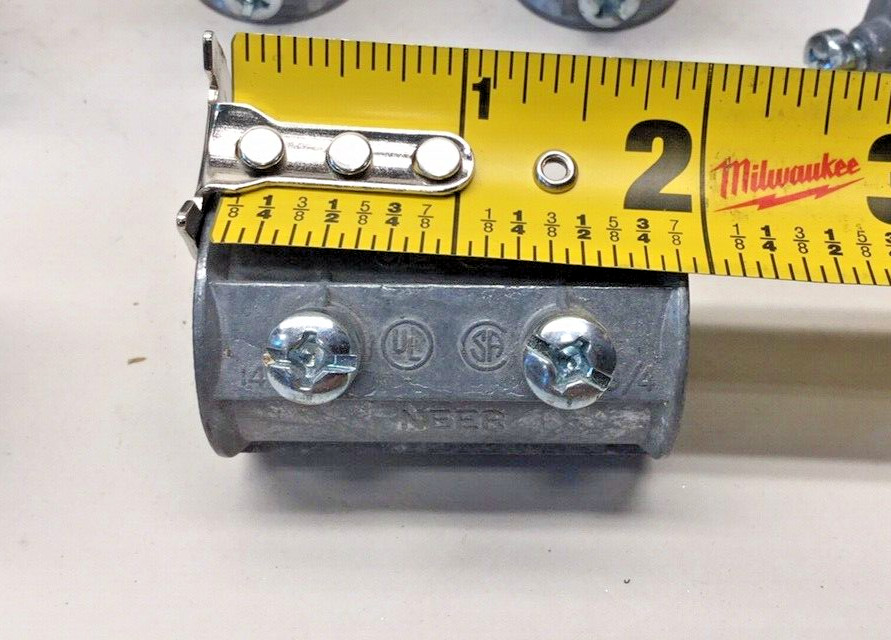 Neer TC-512 Conduit EMT Coupling 3/4 Zinc Die Cast Set Screw (Pack of 10)