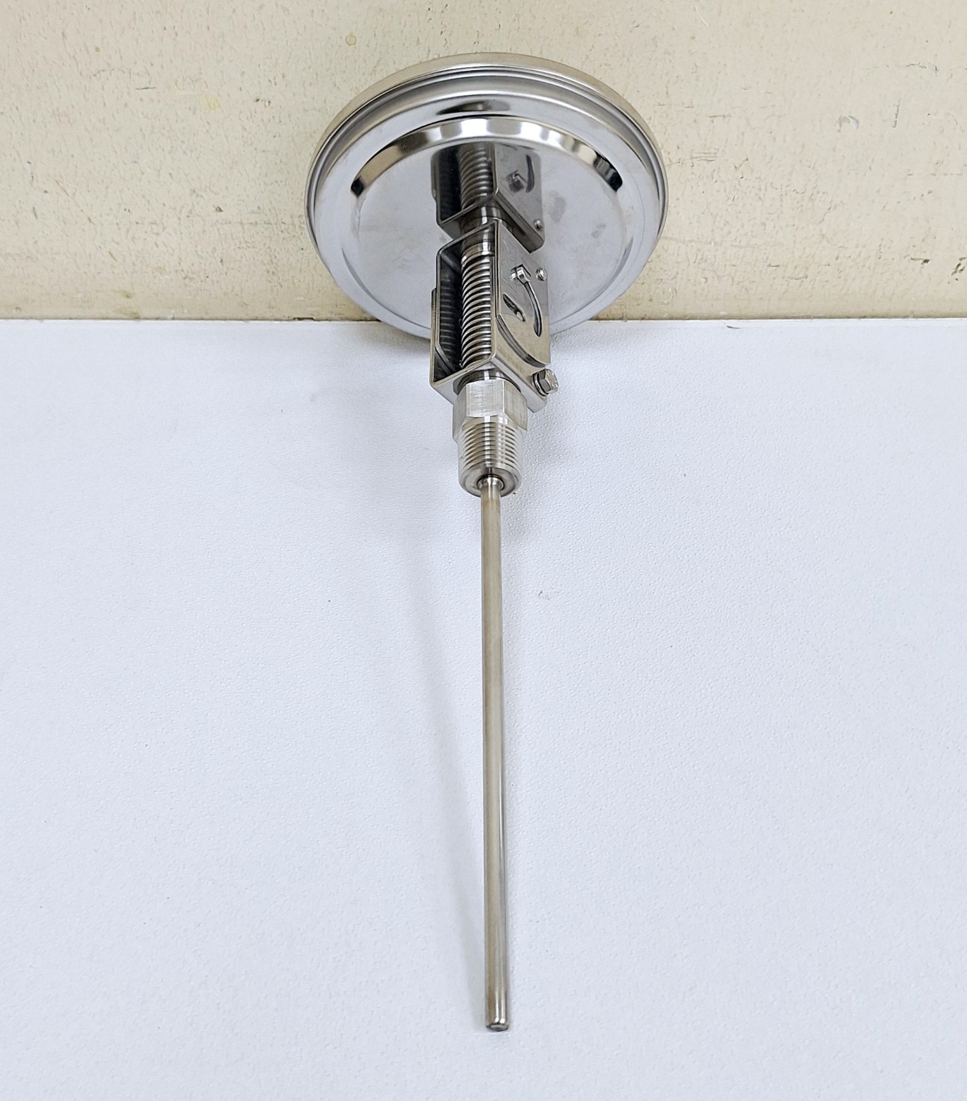 Wika TG53 / 7-1-2IN / 0-550F / 8100MPLT NPT Bimetal Thermometer