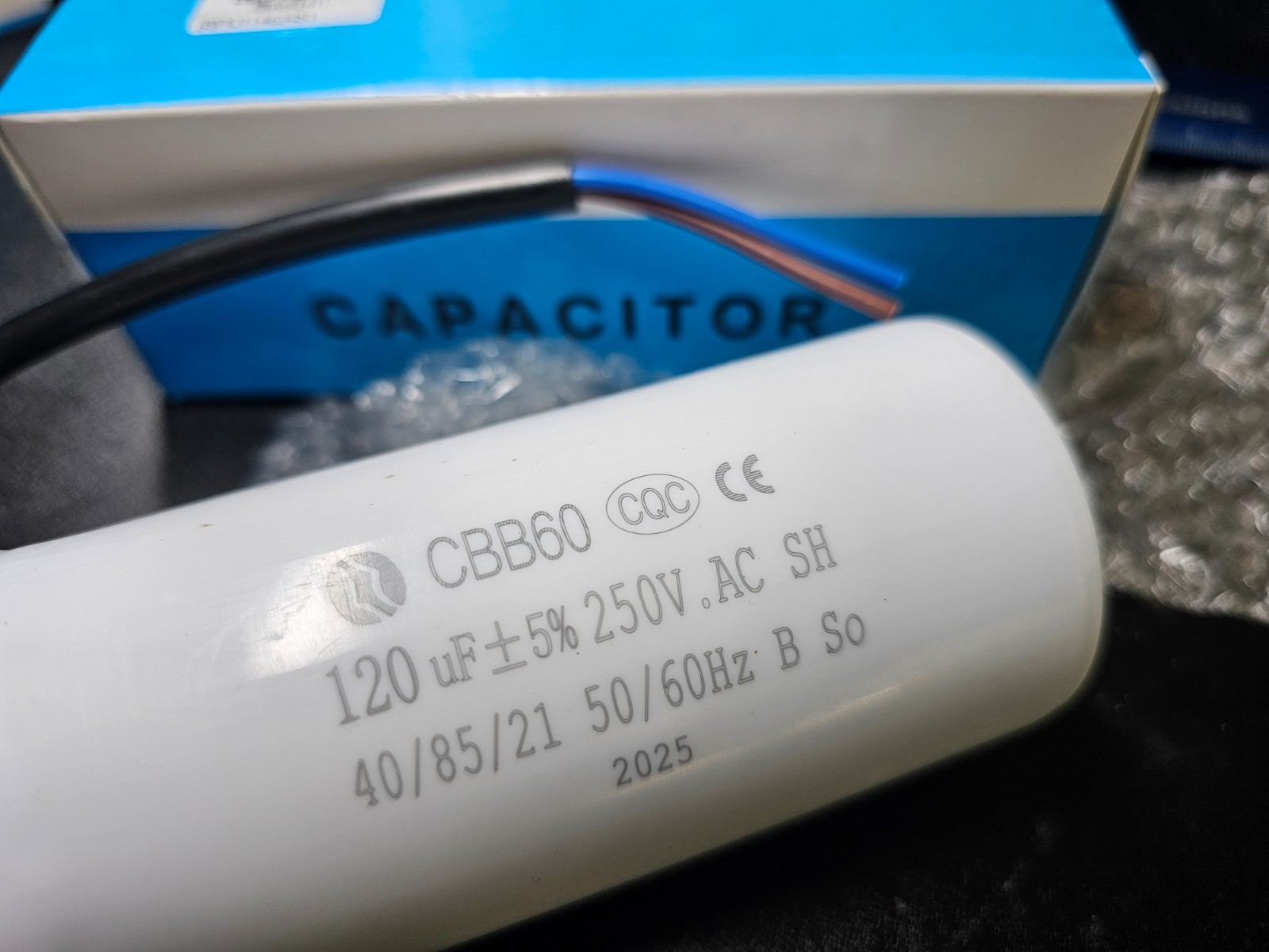 CBB60 Capacitor, 120Uf ±5% 250VAC 50/60Hz Motor Start Run Capacitor