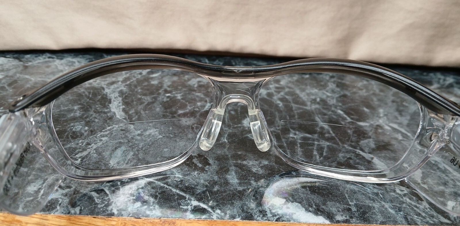 3M 11435-00000-20 Nuvo Reader +2.00 Protective Eyewear Gray/Clear Anti-Fog