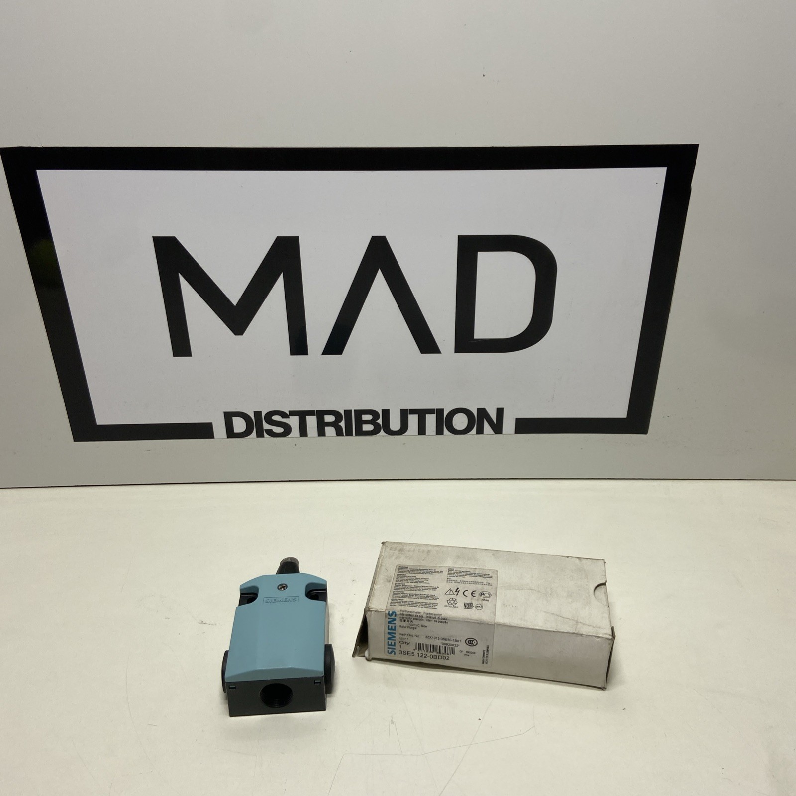 SIEMENS Travel Switch 3SE5122-0BD02 / New / Free Shipping / 🇺🇸