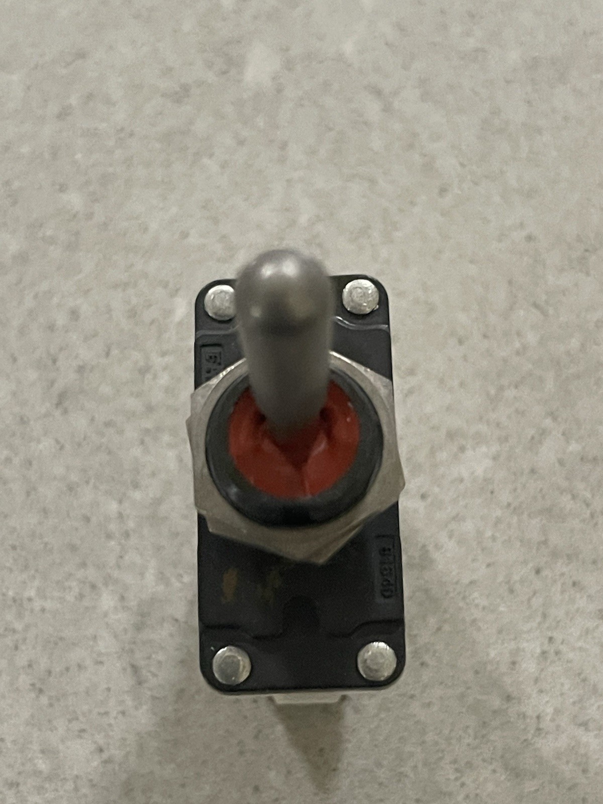 Safran 8530K4 Industrial Toggle Switch 18A On/Off Panel Mount Metal Contacts