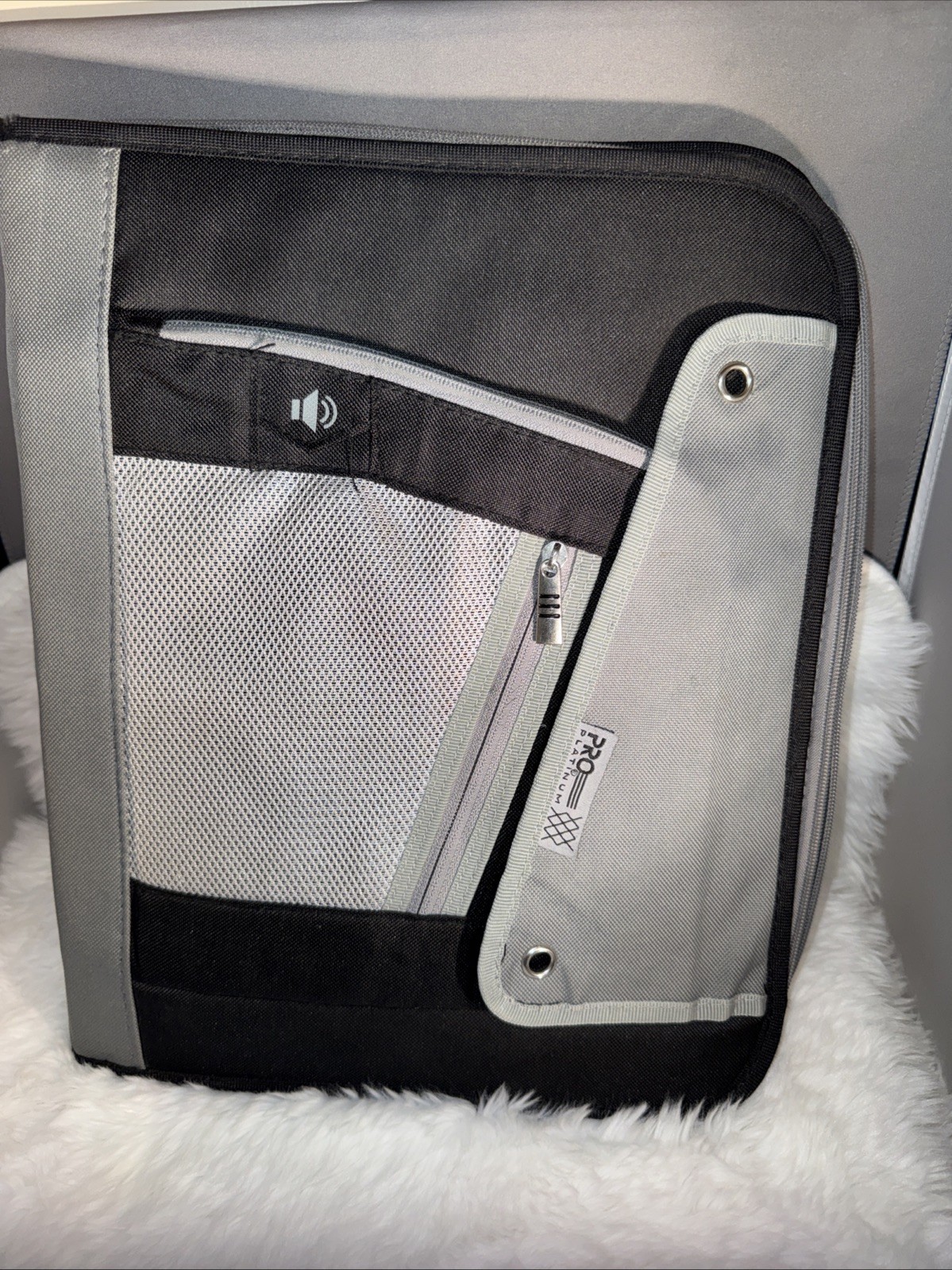 Mead PRO Platinum Heavy-Duty Zipper Binder 1.5″ Capacity Gray/Black