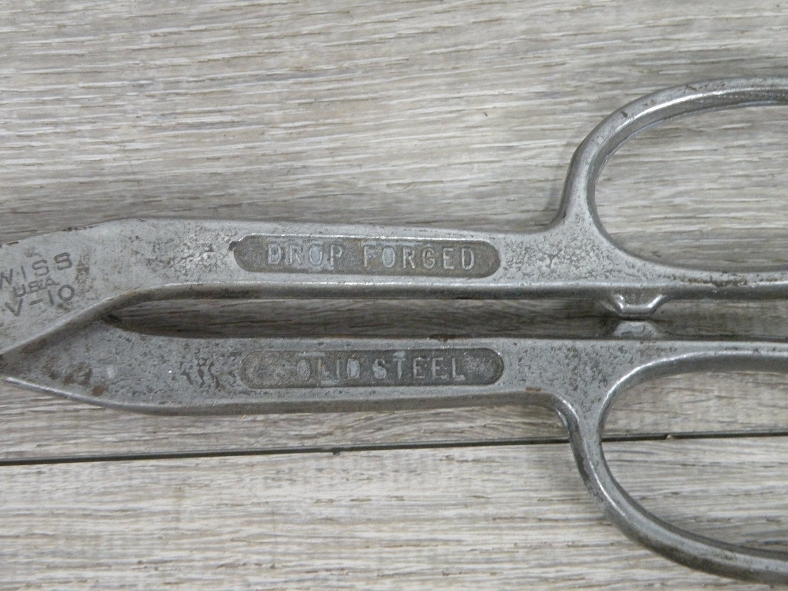 Vintage Wiss V-10 USA Drop Forged Solid Steel Straight Cut Tin Snips Metal