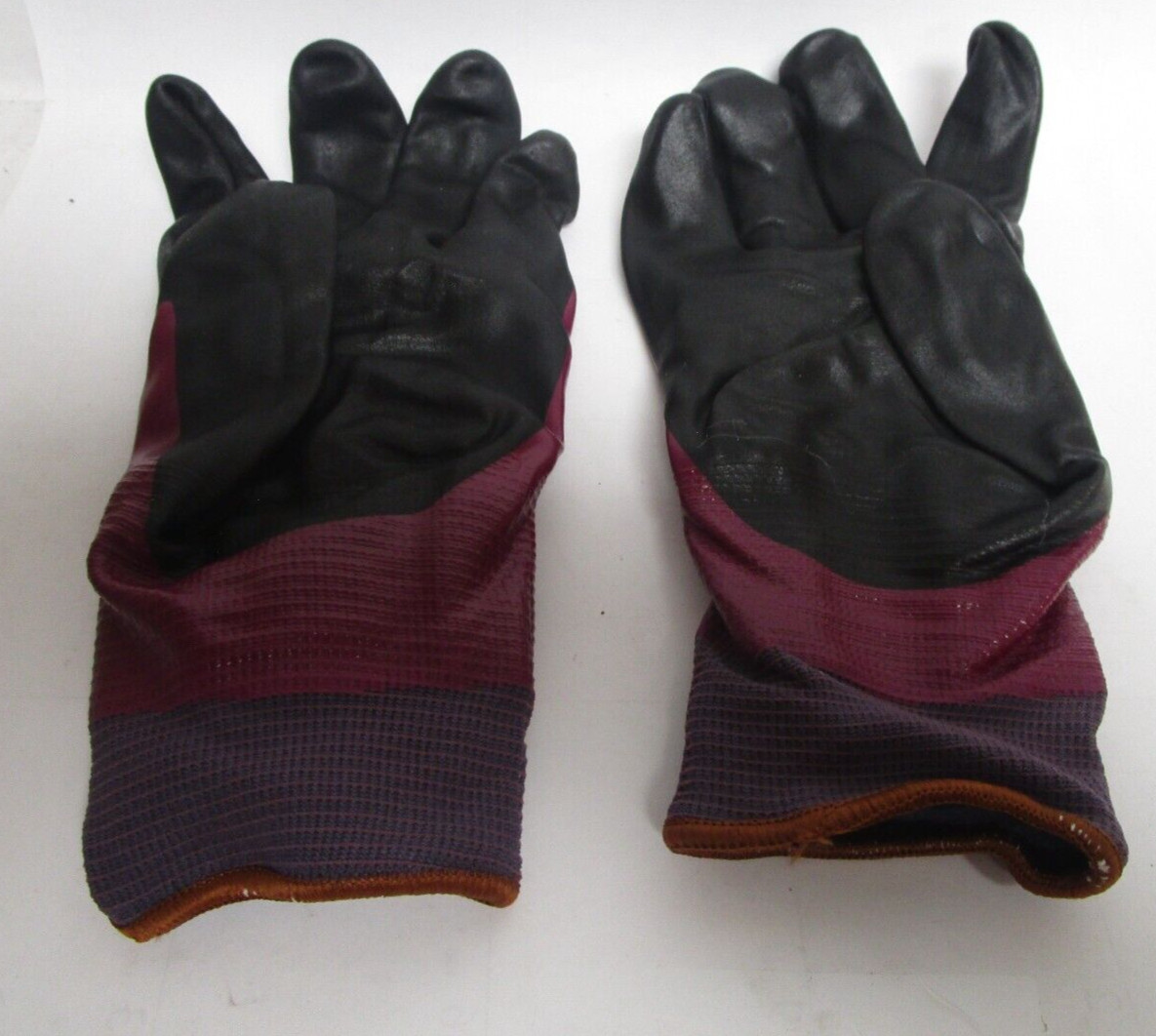 PIP 56-541/L MAXIDRY ZERO THERMAL LINED COLD COND GLOVES NITRILE FOAM PALM