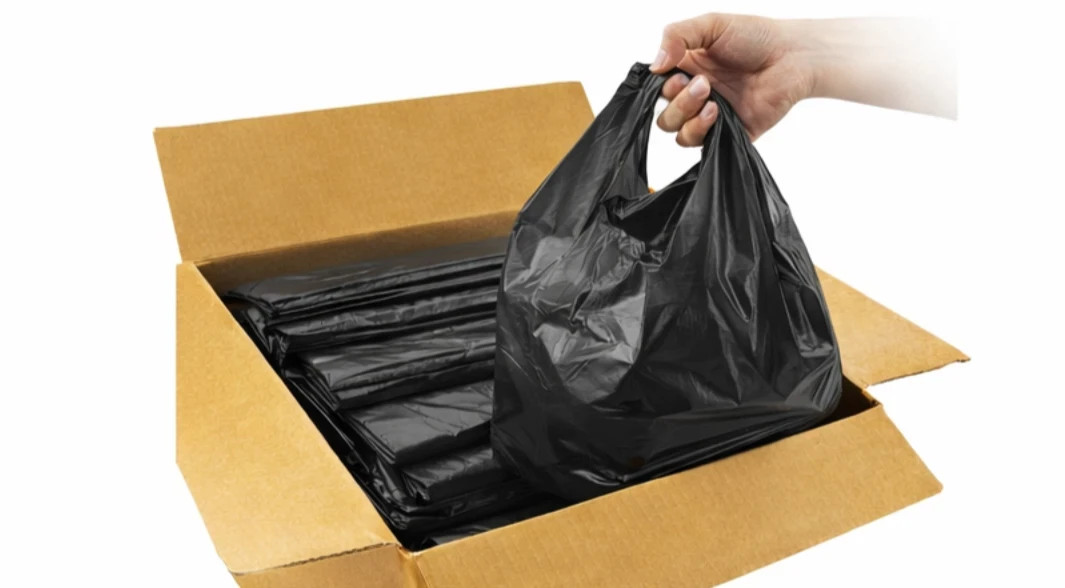 Black T-Shirt Carryout Bags (200 ct.) by Poly-America