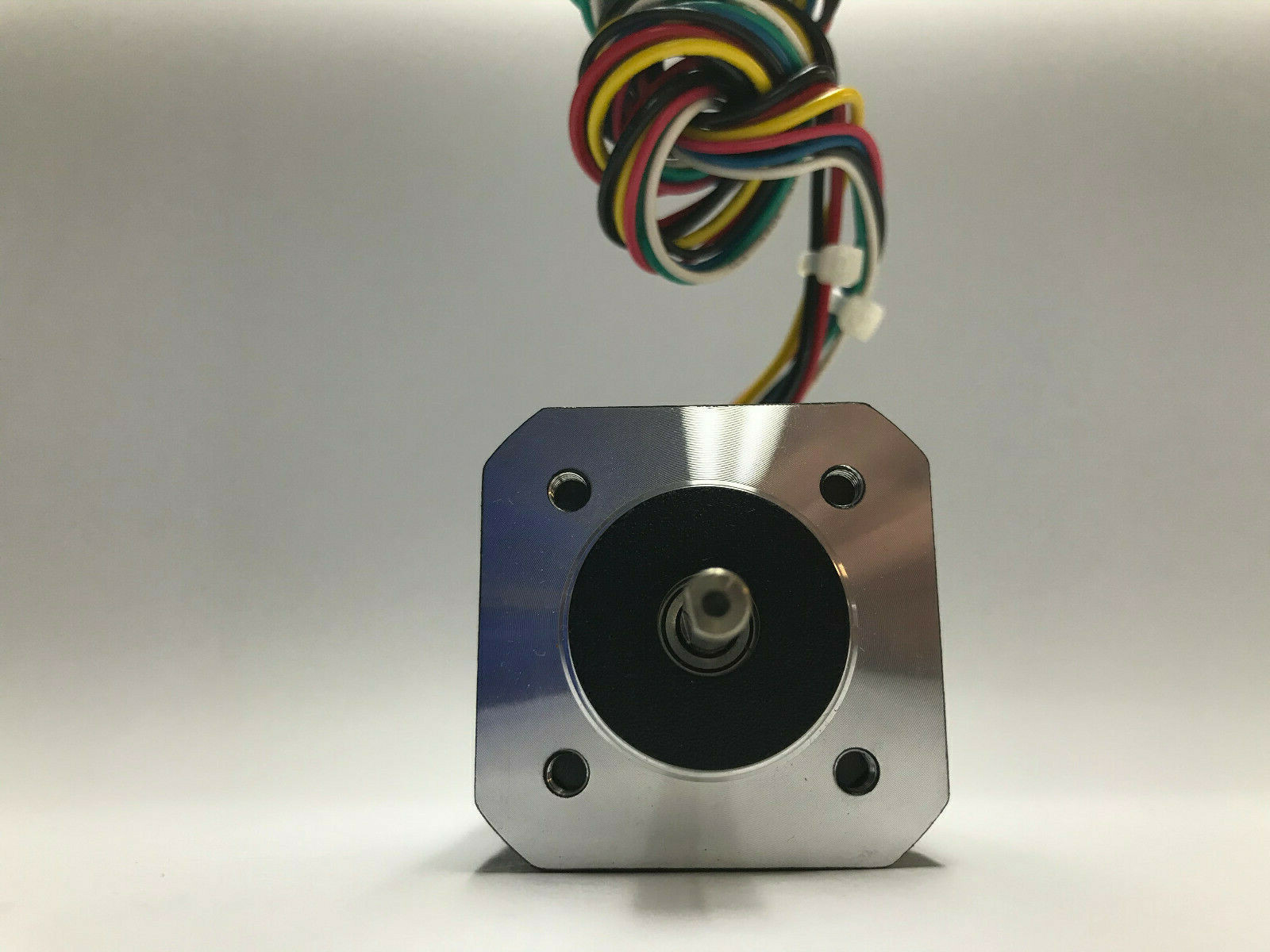 NEW! Anaheim Automation, DC Brushless Motor #BLY172S-24V-4000-06 – FREE SHIPPING