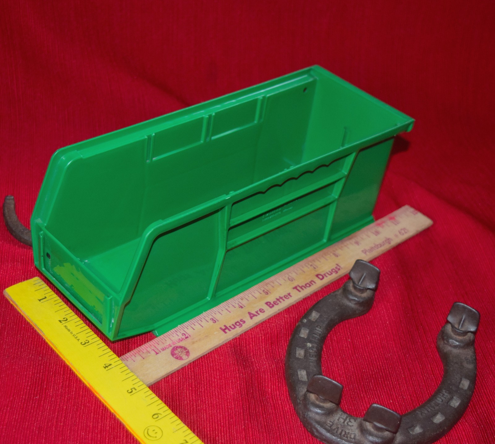 U-Line Green Plastic Stackable Container 11″x4″x4″ S-13536 Nut Bolt Hardware Bin