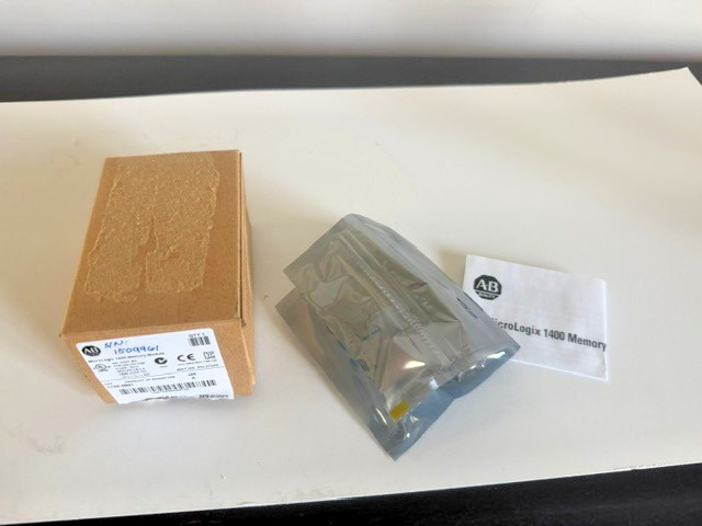 Allen Bradley 1766-MM1 Micrologix 1400 Memory Module NEW