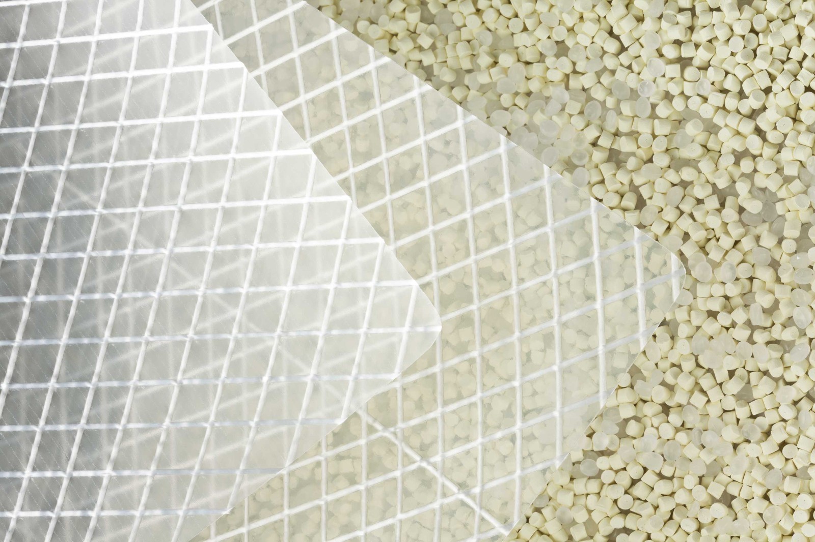 DURA-SKRIM 6 MIL Translucent 20′ X 100′ Layered Reinforced Enclosure Plastic