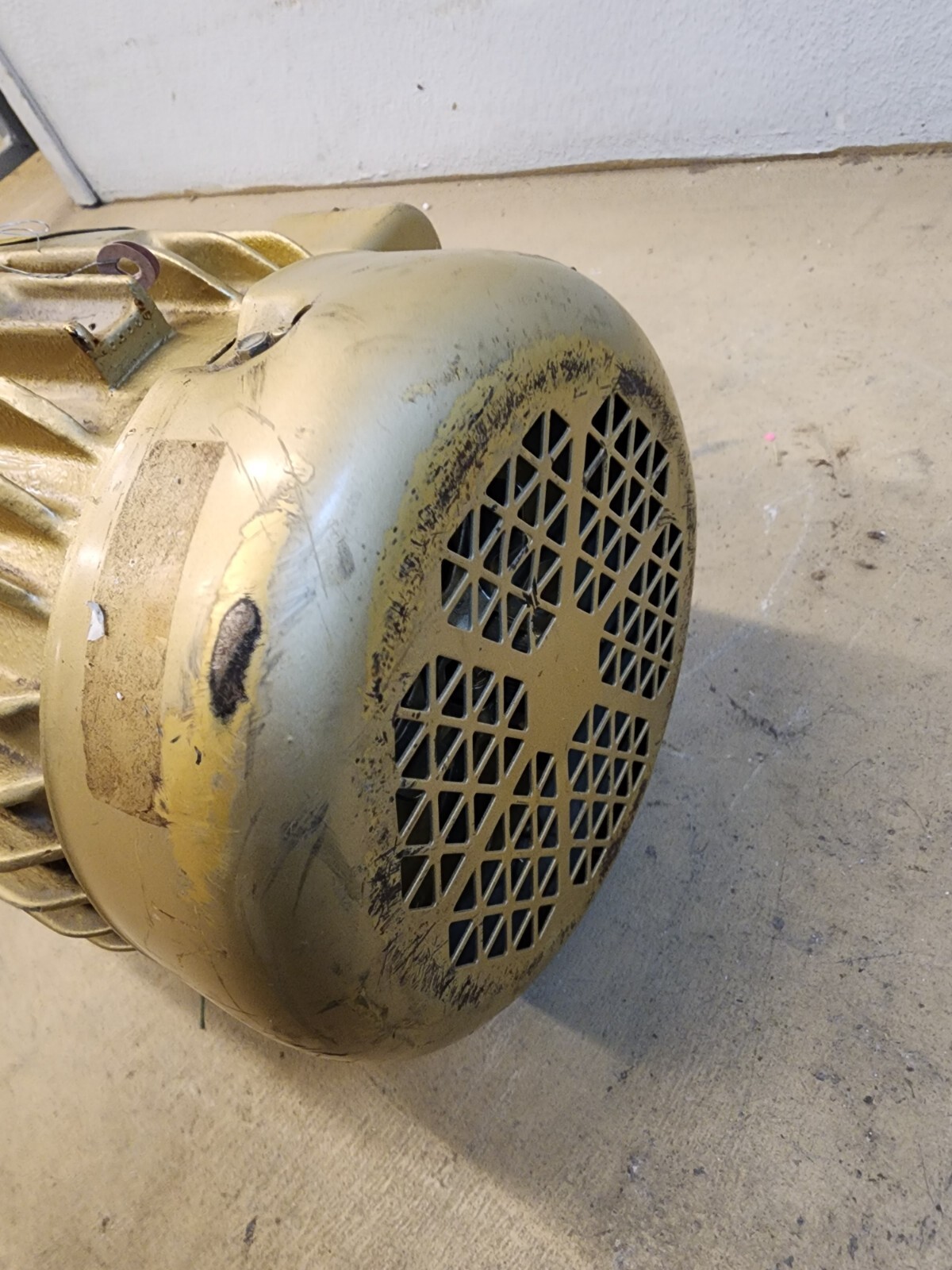 Baldor Reliance Phase General Purpose Motor 5 HP 184T Frame 208-230/460V EM3663T