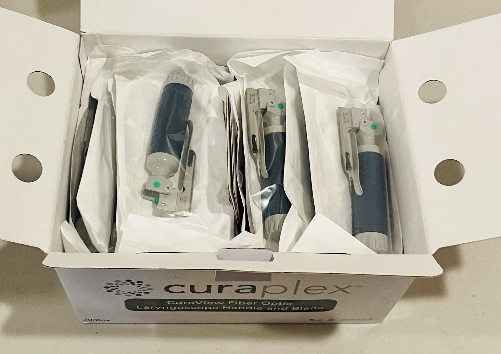 EXPIRED 20 Count Box Curaplex Curaview Laryngoscope Handle & Blade Miller 1