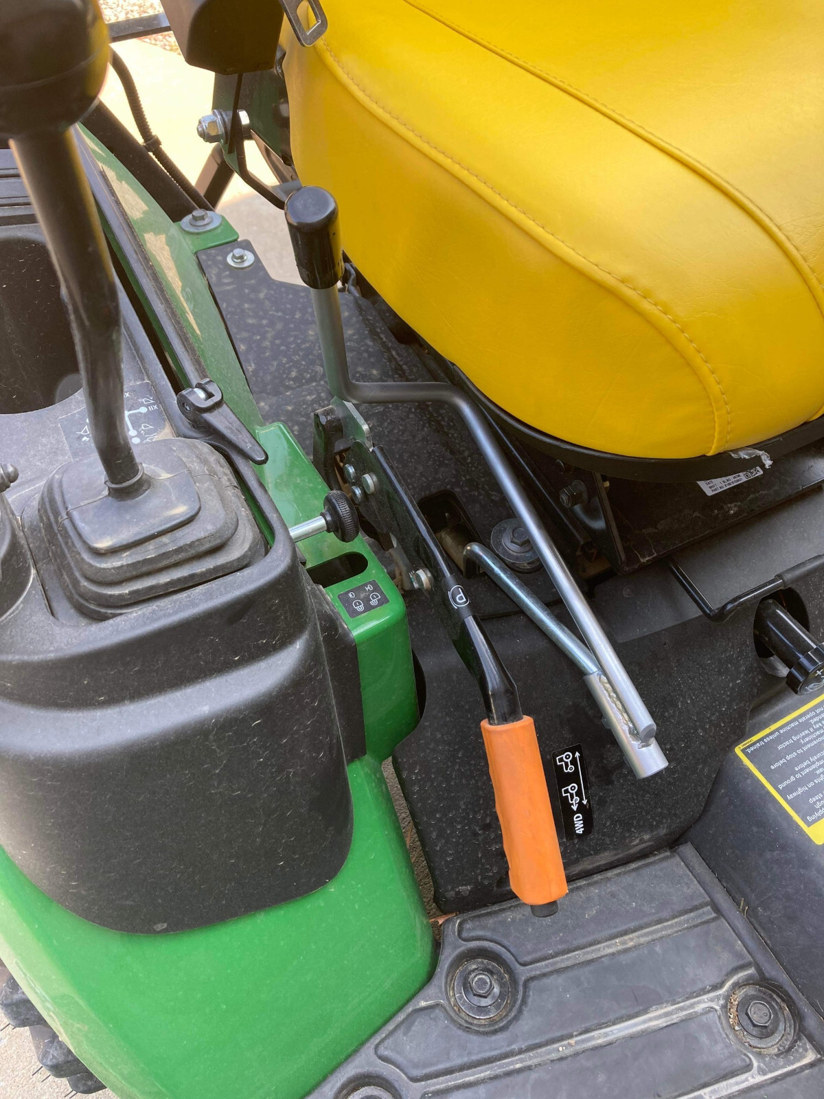 4×4 Relocation Lever JD 1025r (2023 Model Year Only) 1025r