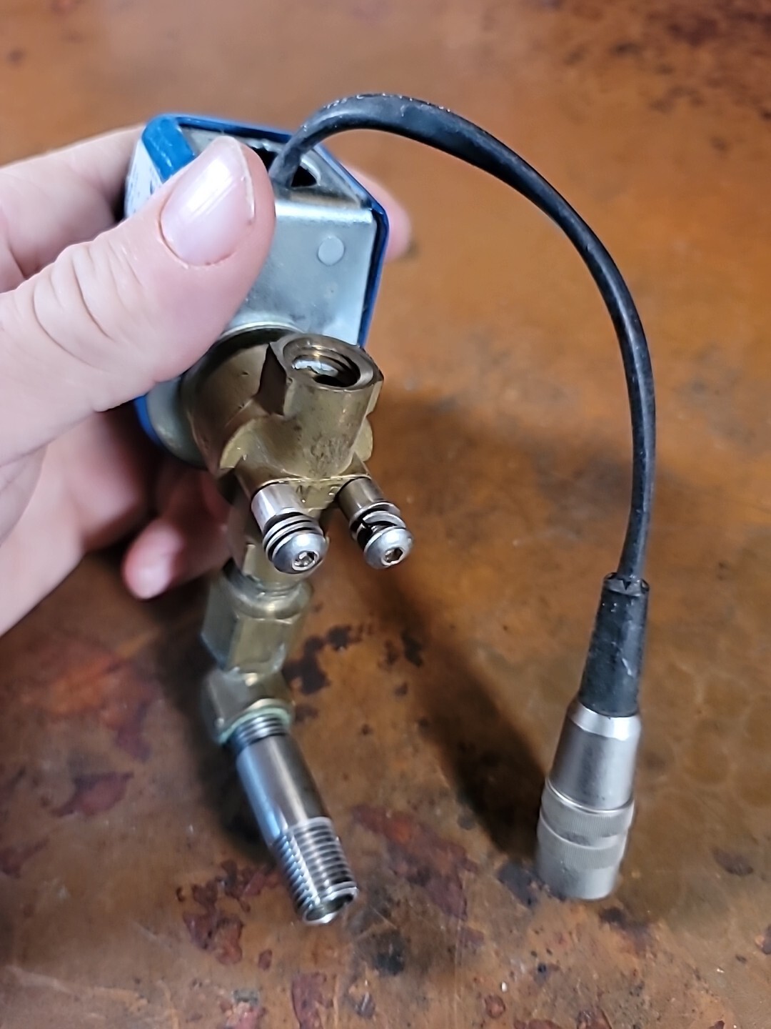 Alcon Cryogenic Valve Cat. No. 684524CS 24VDC