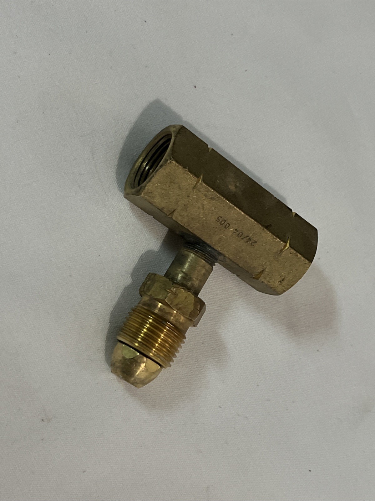 Tee Block POL Tee Manifold F. POL x M. POL for LP Propane Cylinder