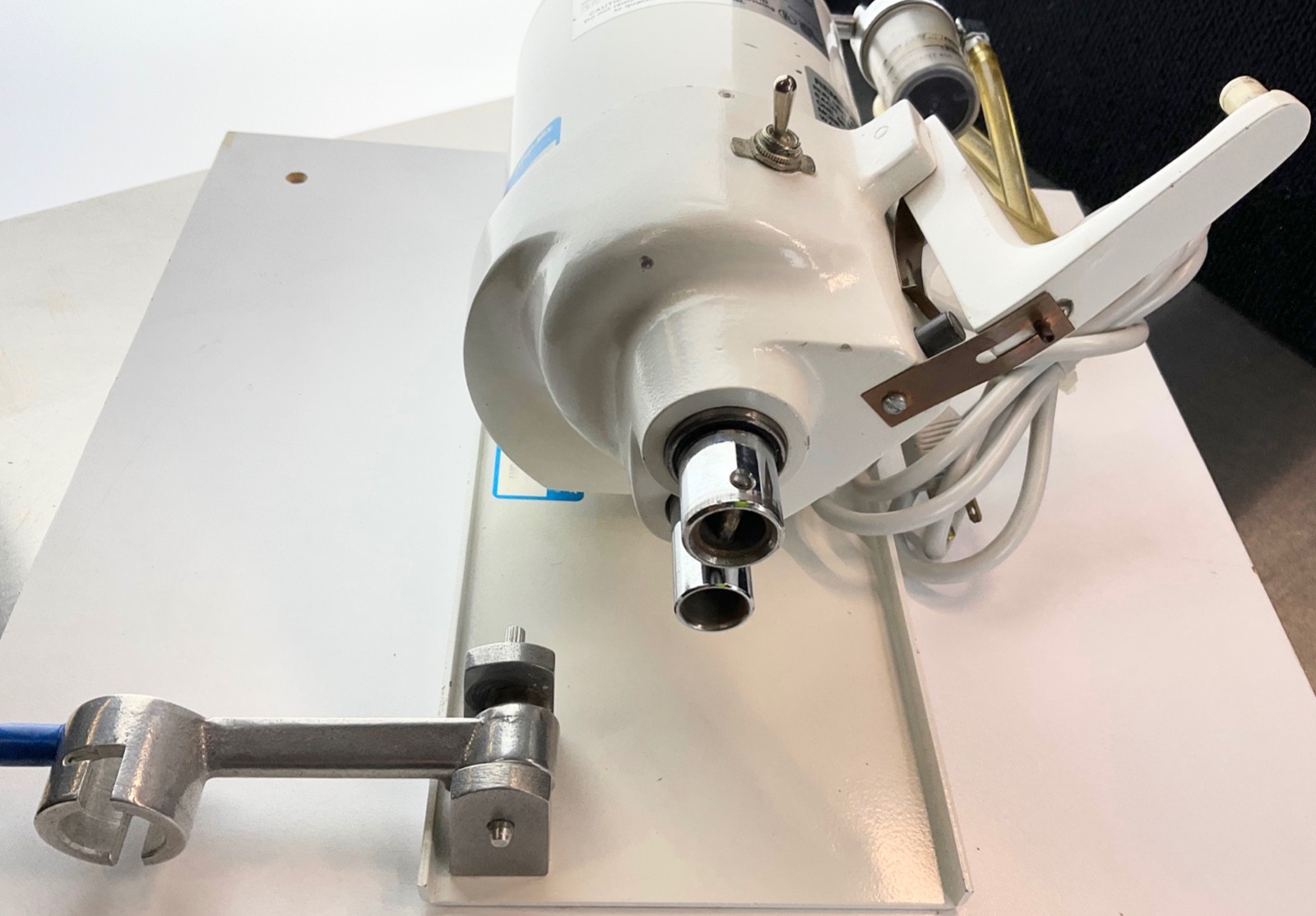 Whip Mix Combination Unit Model D For Vacuum Mixing & Investing