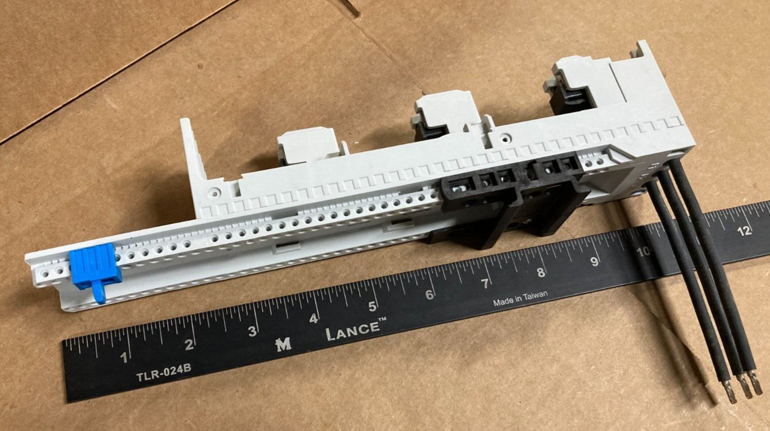 Wohner 32 639 EEC6025-L Busbar Adapter