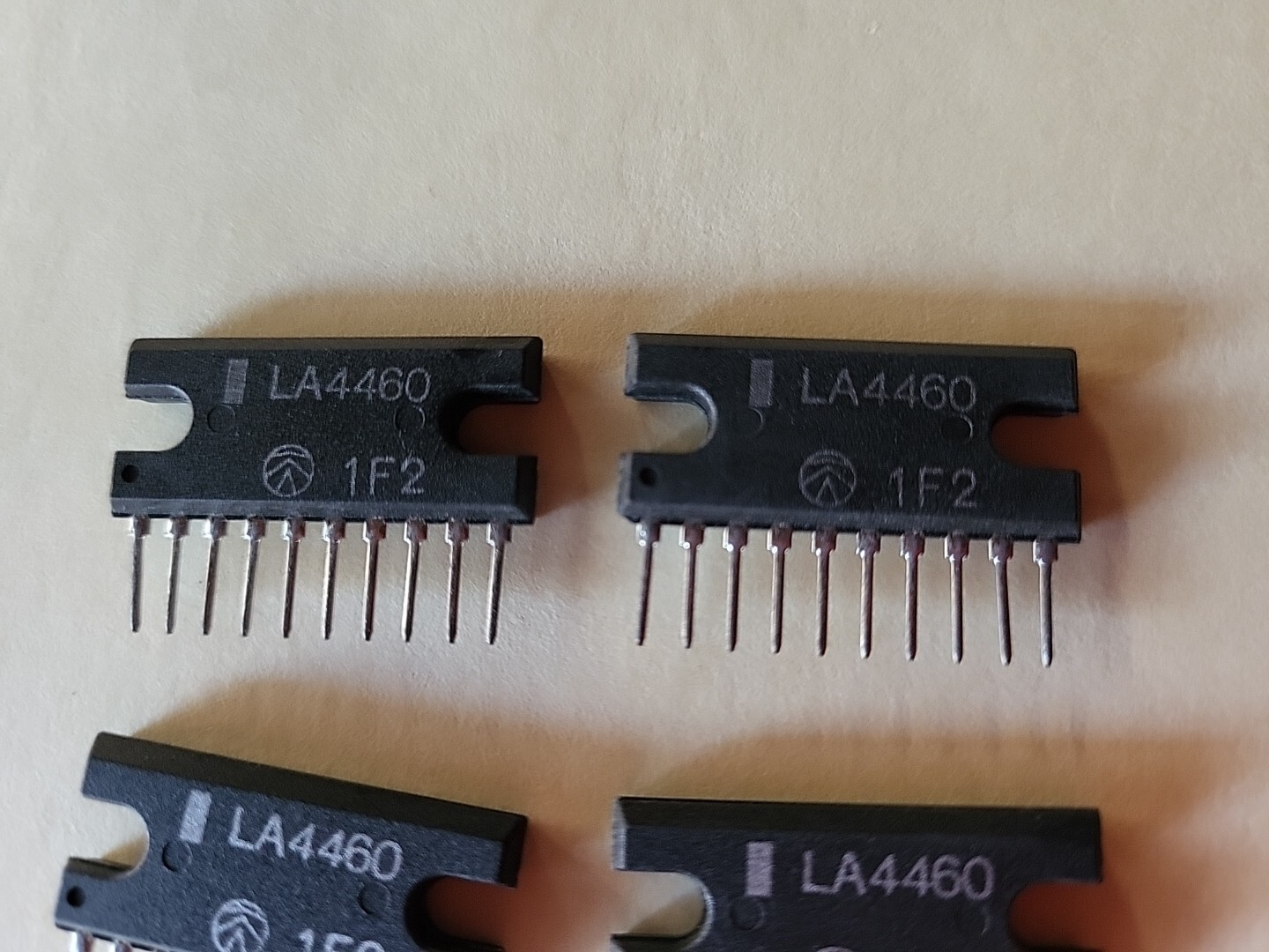 4 Pieces | LA4460 Sanyo Monolithic Linear IC .