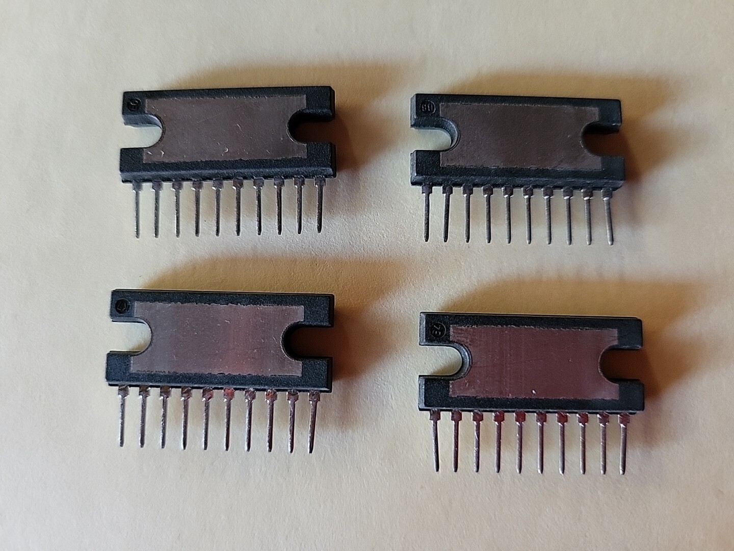 4 Pieces | LA4460 Sanyo Monolithic Linear IC .