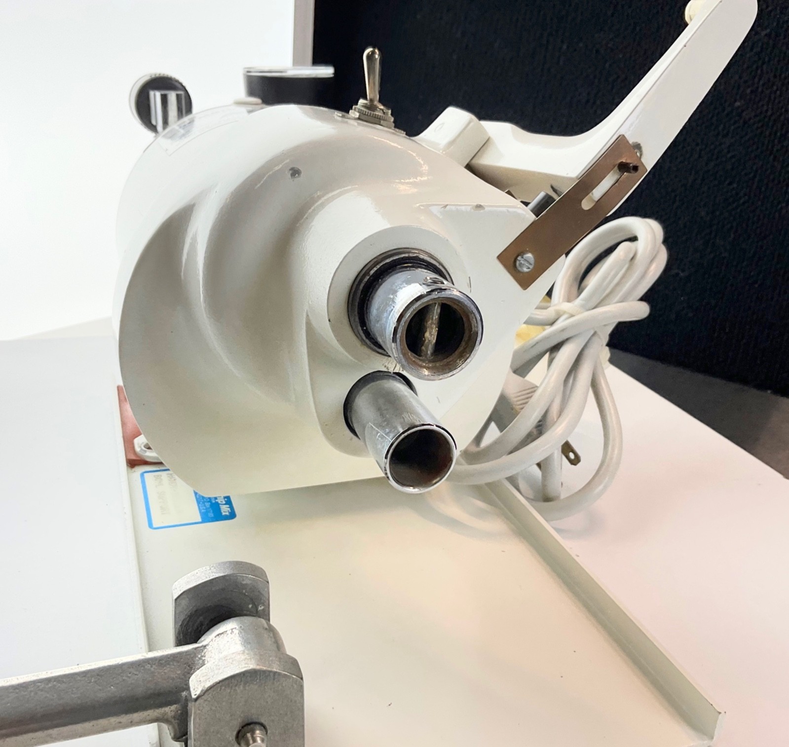 Whip Mix Combination Unit Model D For Vacuum Mixing & Investing