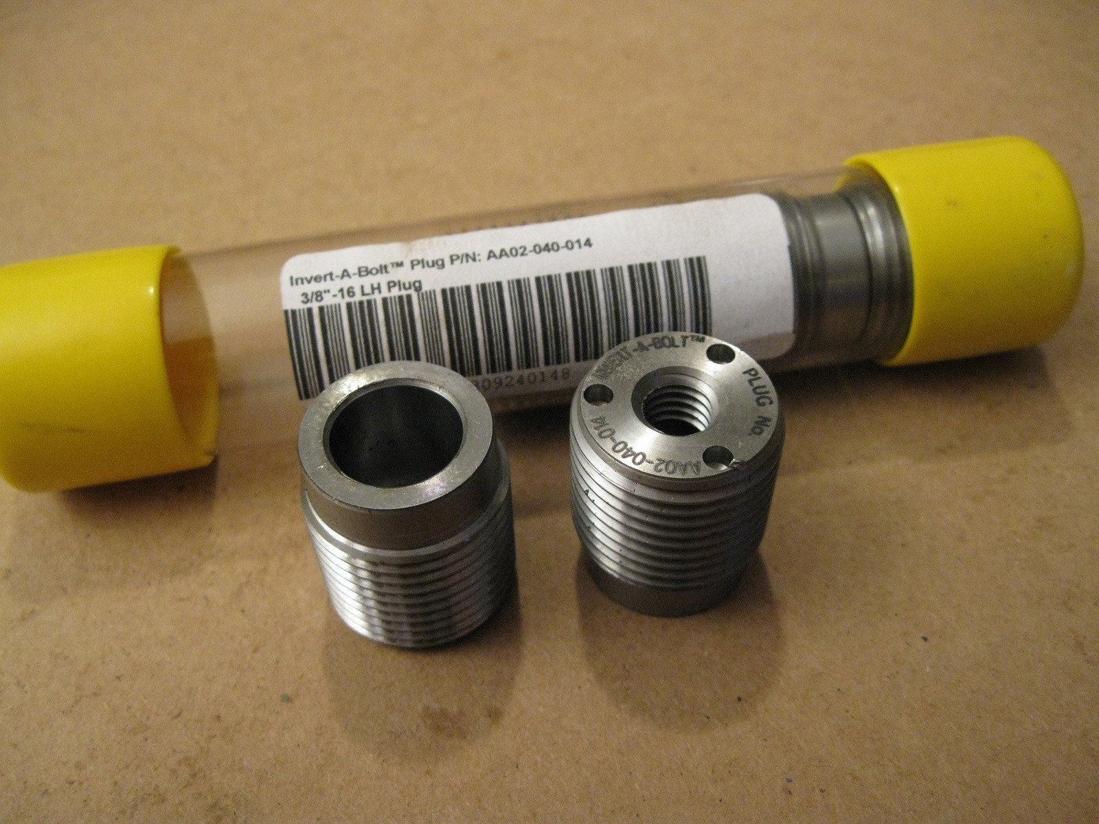 Invert-A-Bolt Plug,1″-12LH OD,3/8″-16 ID,1.15″ Tall, Stainless,5pcs,AA02-040-014