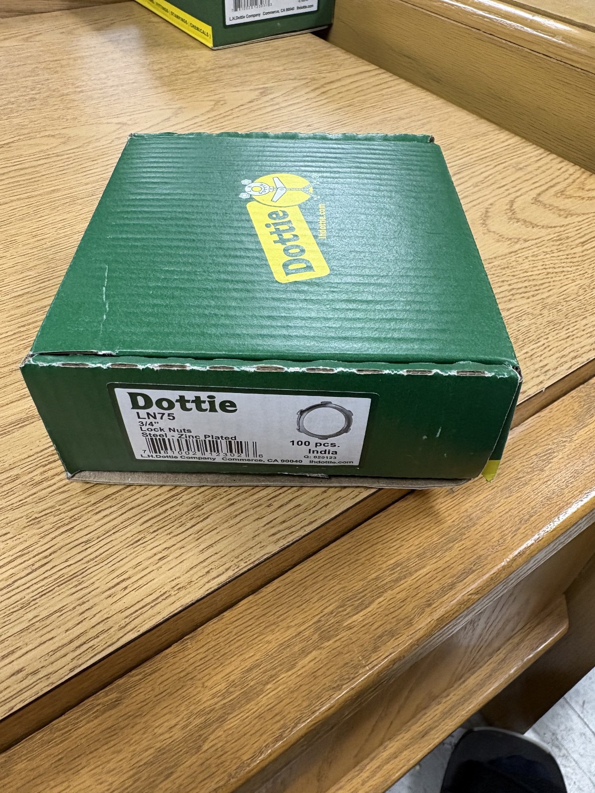 Lot of 100 L.H. Dottie LN75 3/4″ Lock Nuts Zinc Plated Steel Conduit Rigid