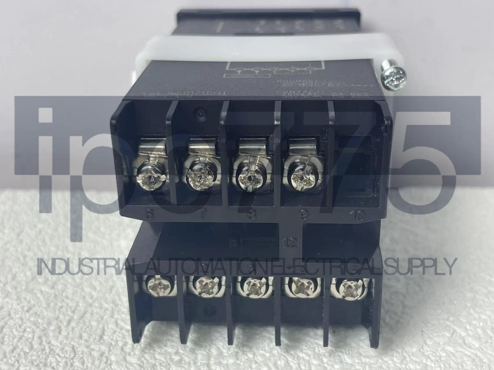 OMRON H5CX-A-N H5CXAN 100-240VAC Timer Original New in Box NIB Free Ship